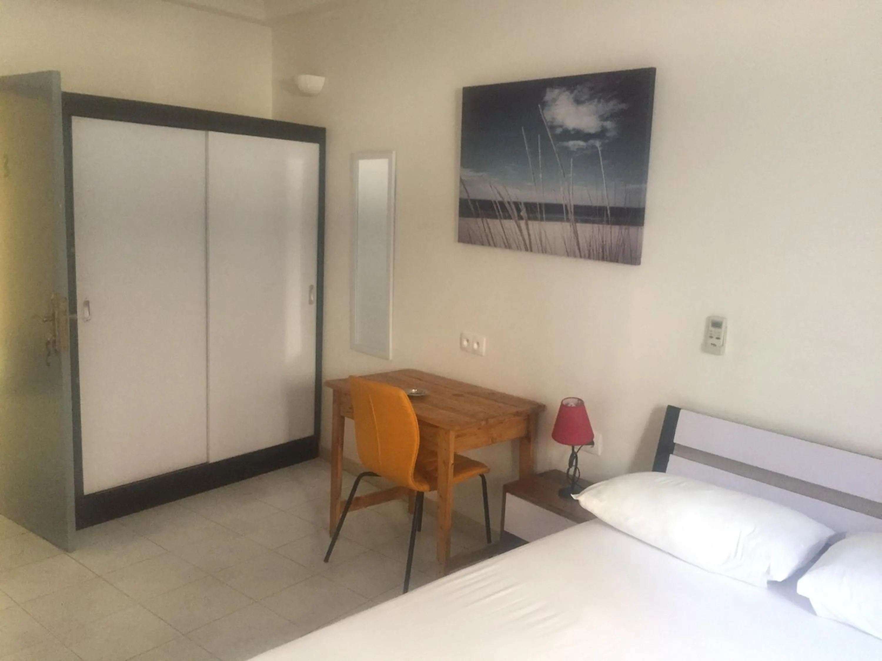 Photo of the whole room, Bed in Maison d'hôtes Opanoramic