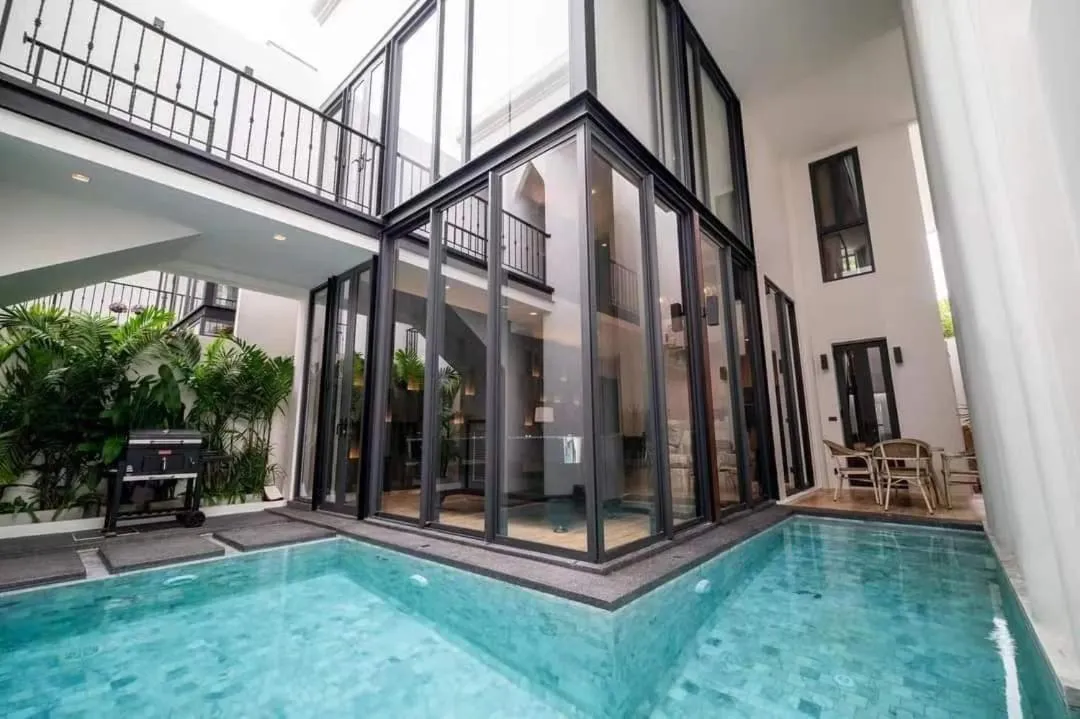 Moon 5-Bedroom Luxury Pool Villa