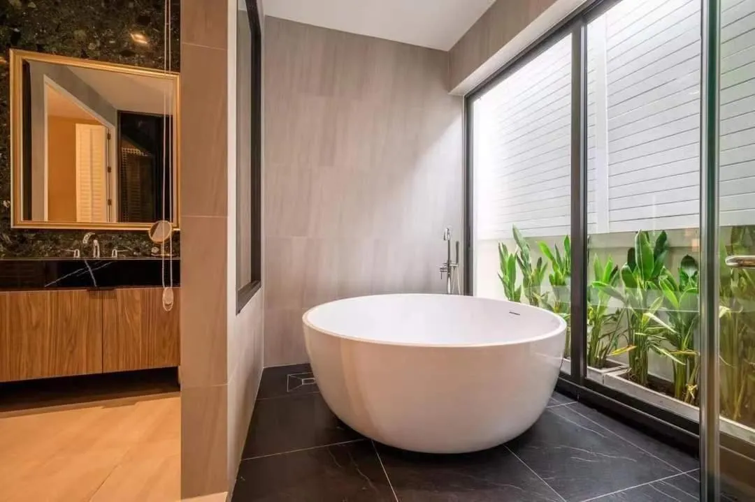 Moon 5-Bedroom Luxury Pool Villa