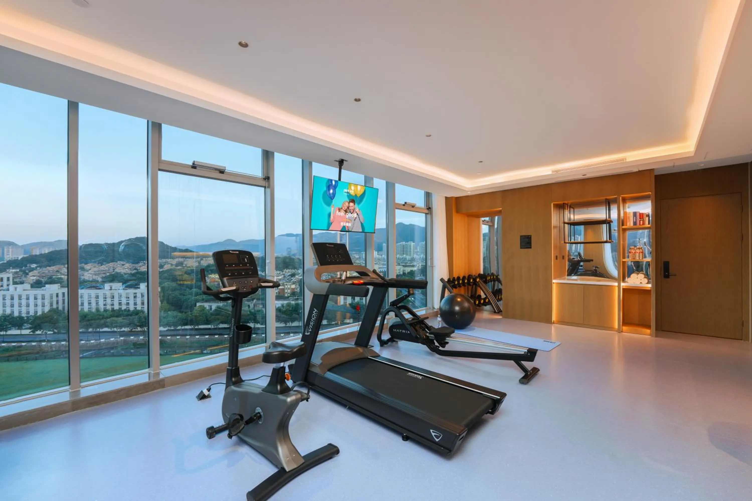 Fitness centre/facilities in Park Inn by Radisson Hangzhou Fuyang Wildlife