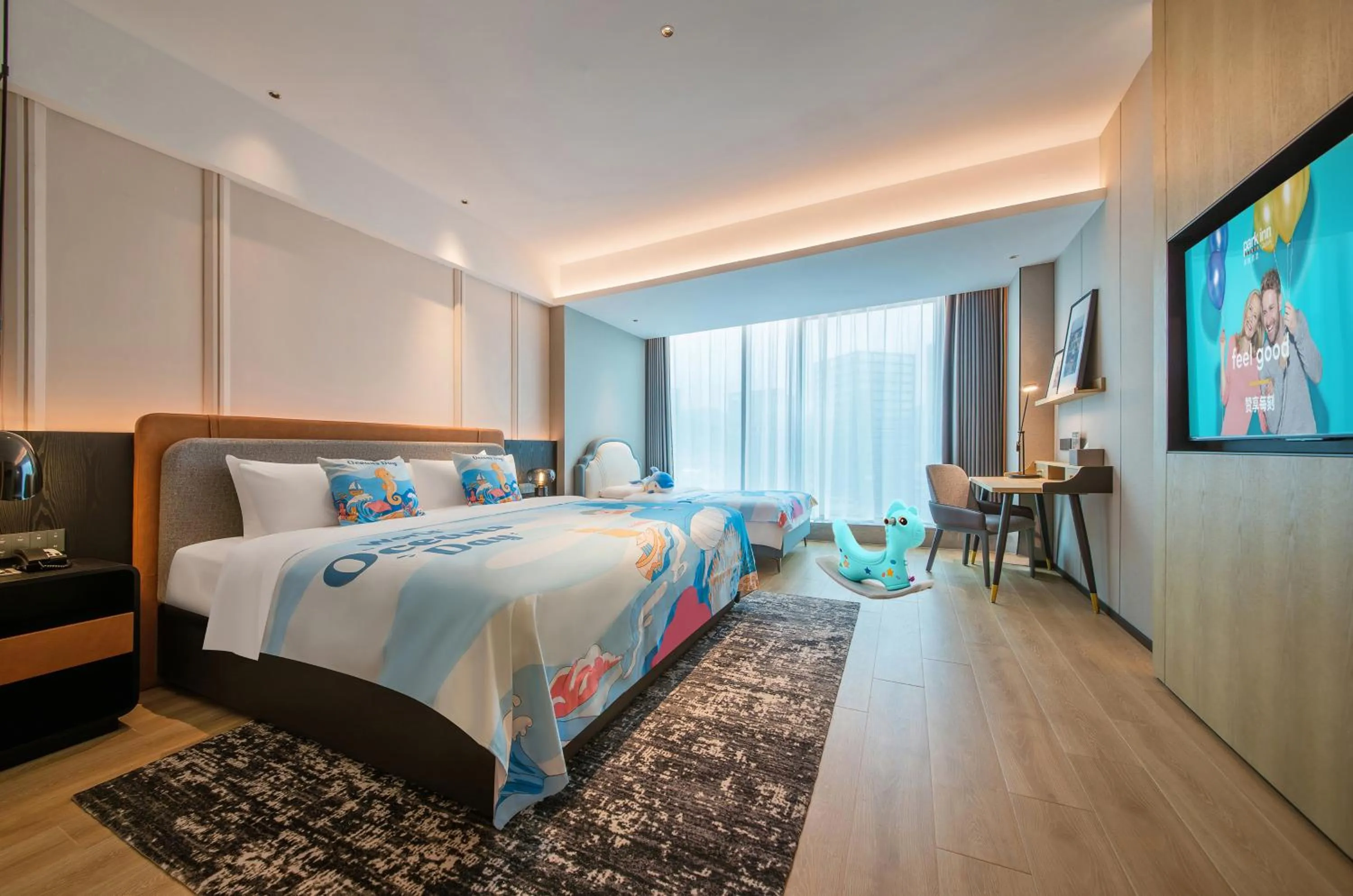 Photo of the whole room, Bed in Park Inn by Radisson Hangzhou Fuyang Wildlife