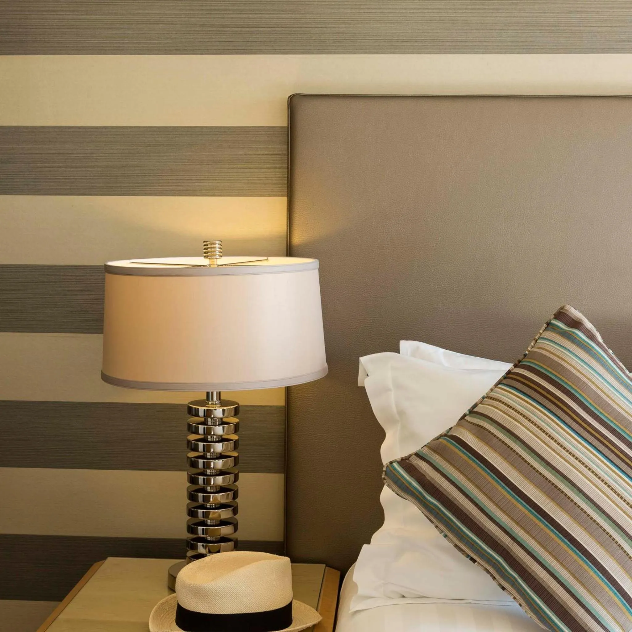 Bedroom, Bed in Golden Sands