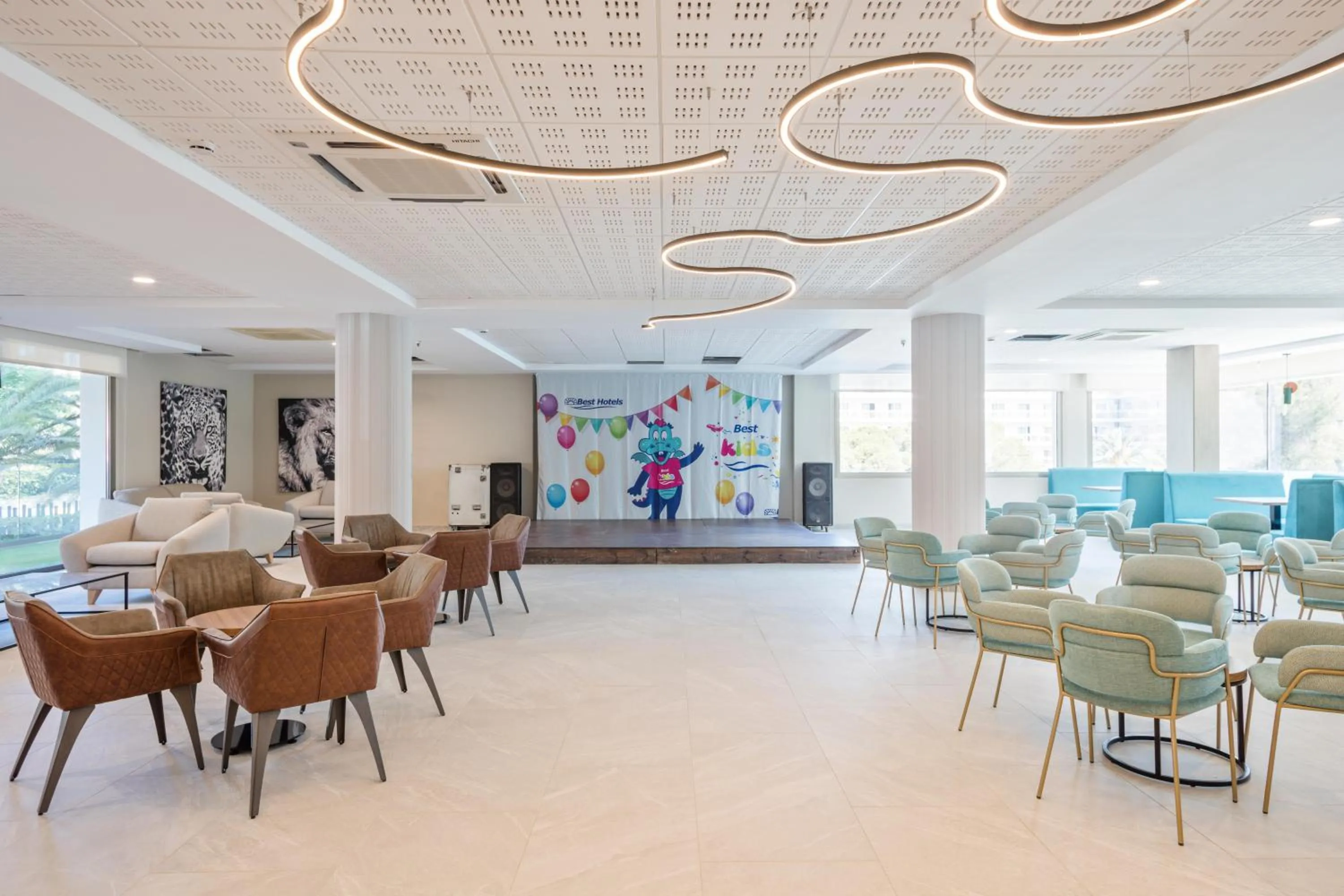 Lounge or bar in Hotel Best Mediterraneo