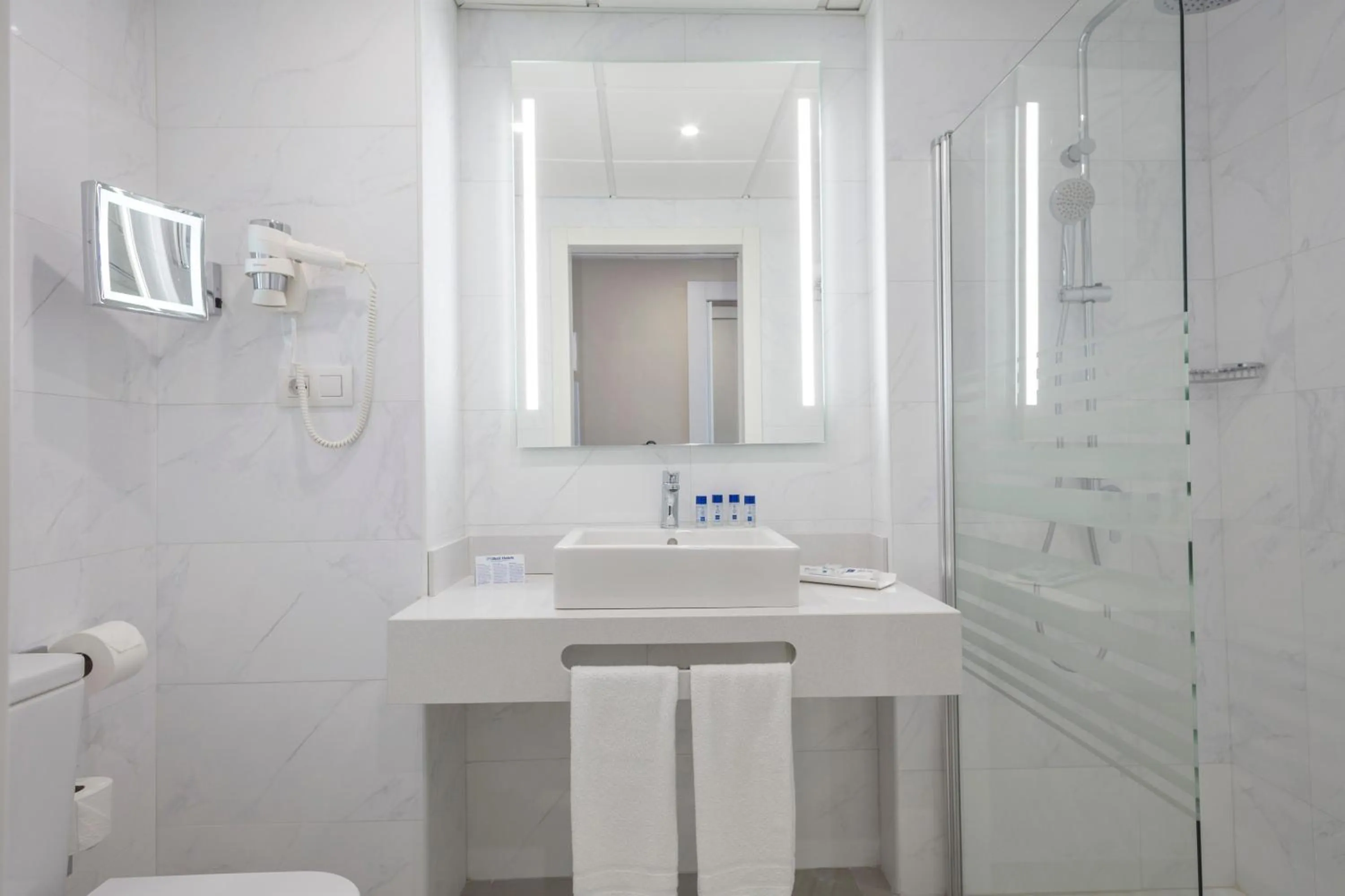 Bathroom in Hotel Best Mediterraneo