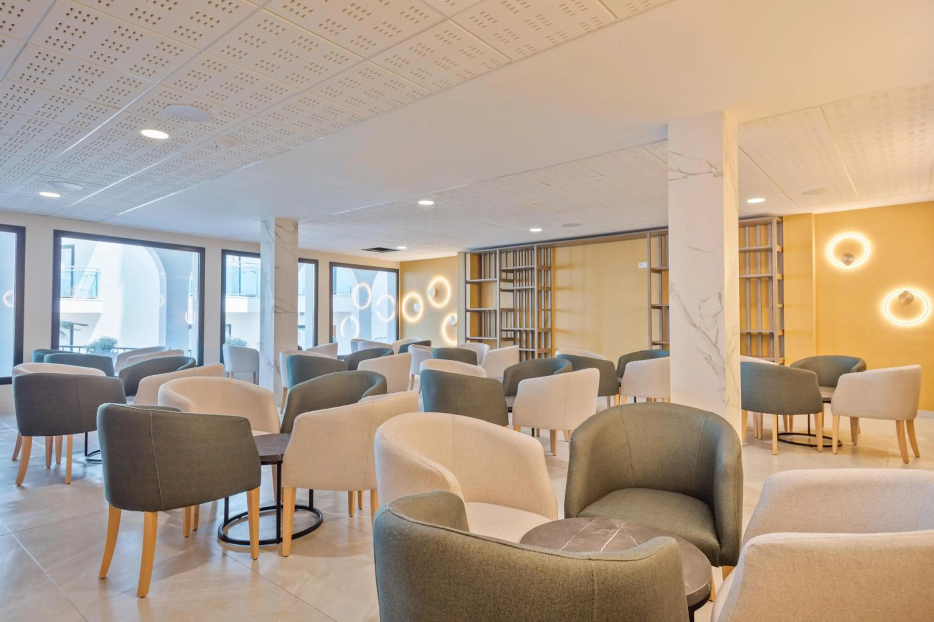 Lobby or reception in Hotel Best Sol D´Or