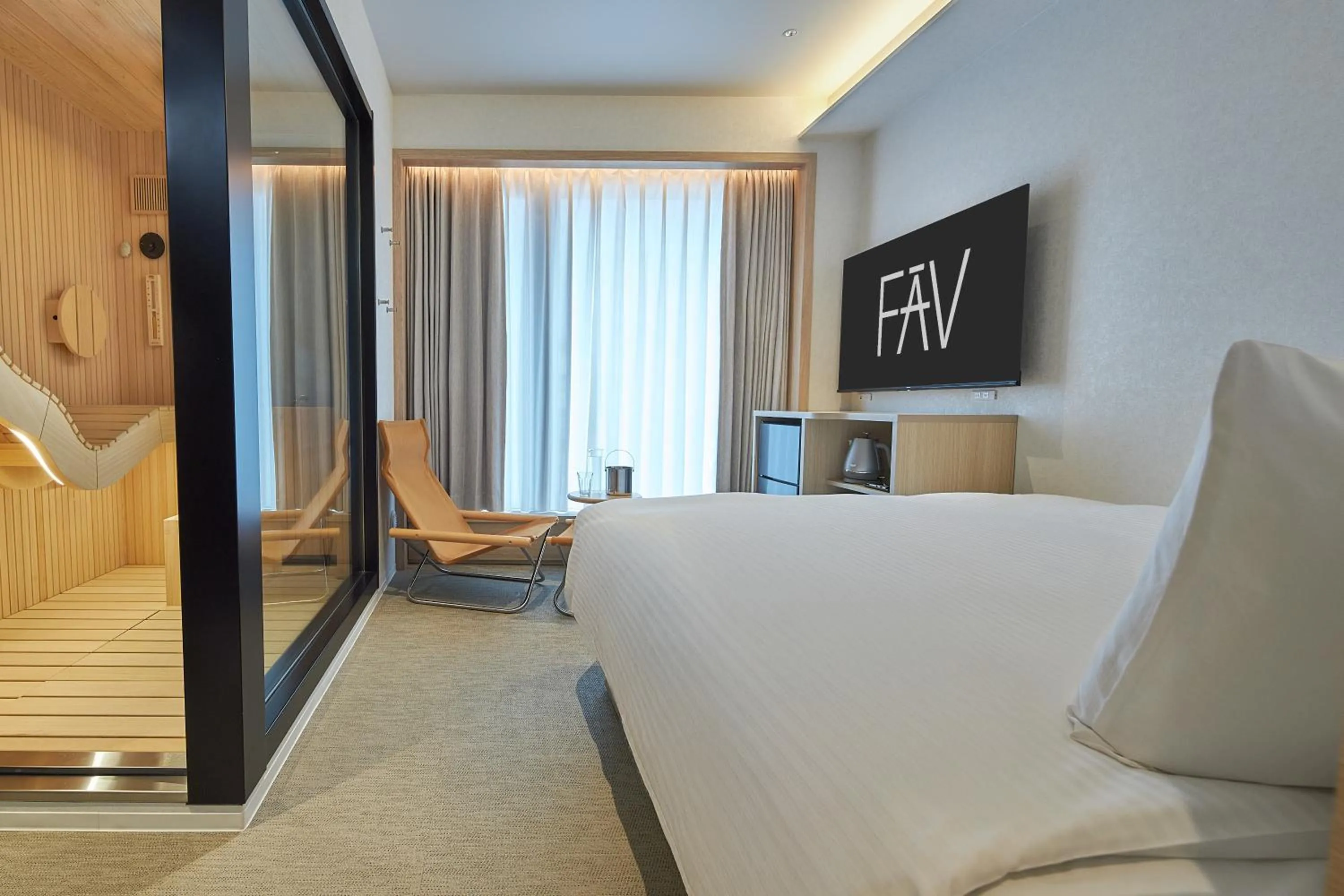 Photo of the whole room, Bed in FAV LUX Kagoshima Tenmonkan