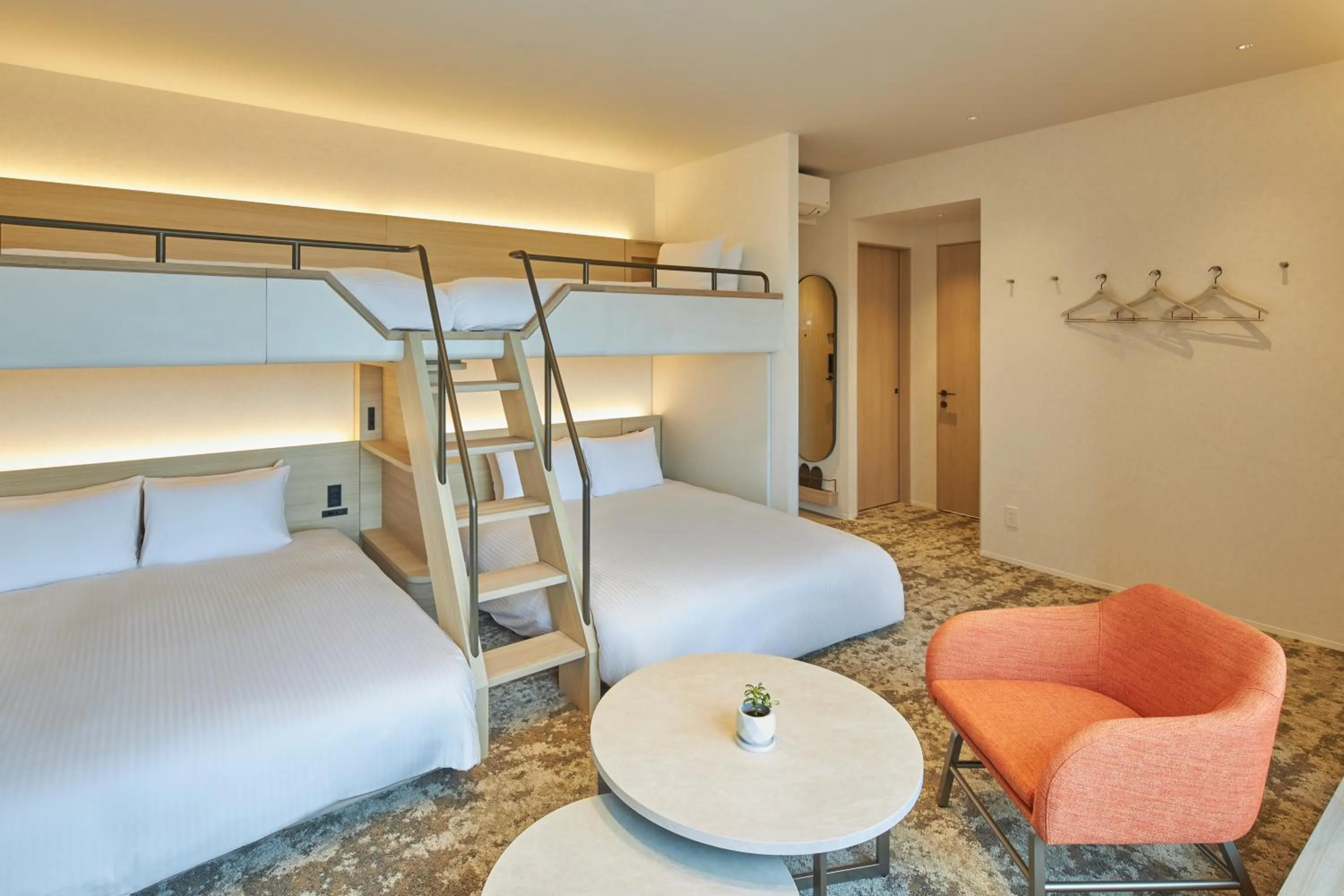 Photo of the whole room in FAV LUX Kagoshima Tenmonkan