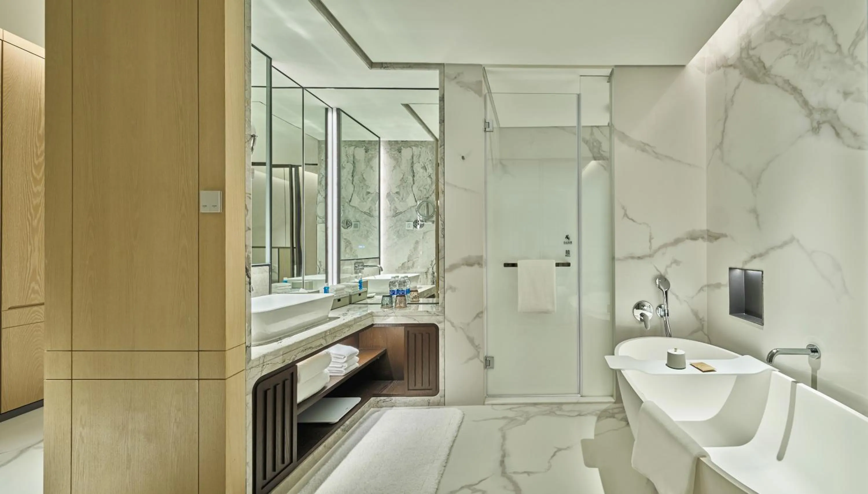 Bathroom in Grand Ocean View Hotel Zhuhai