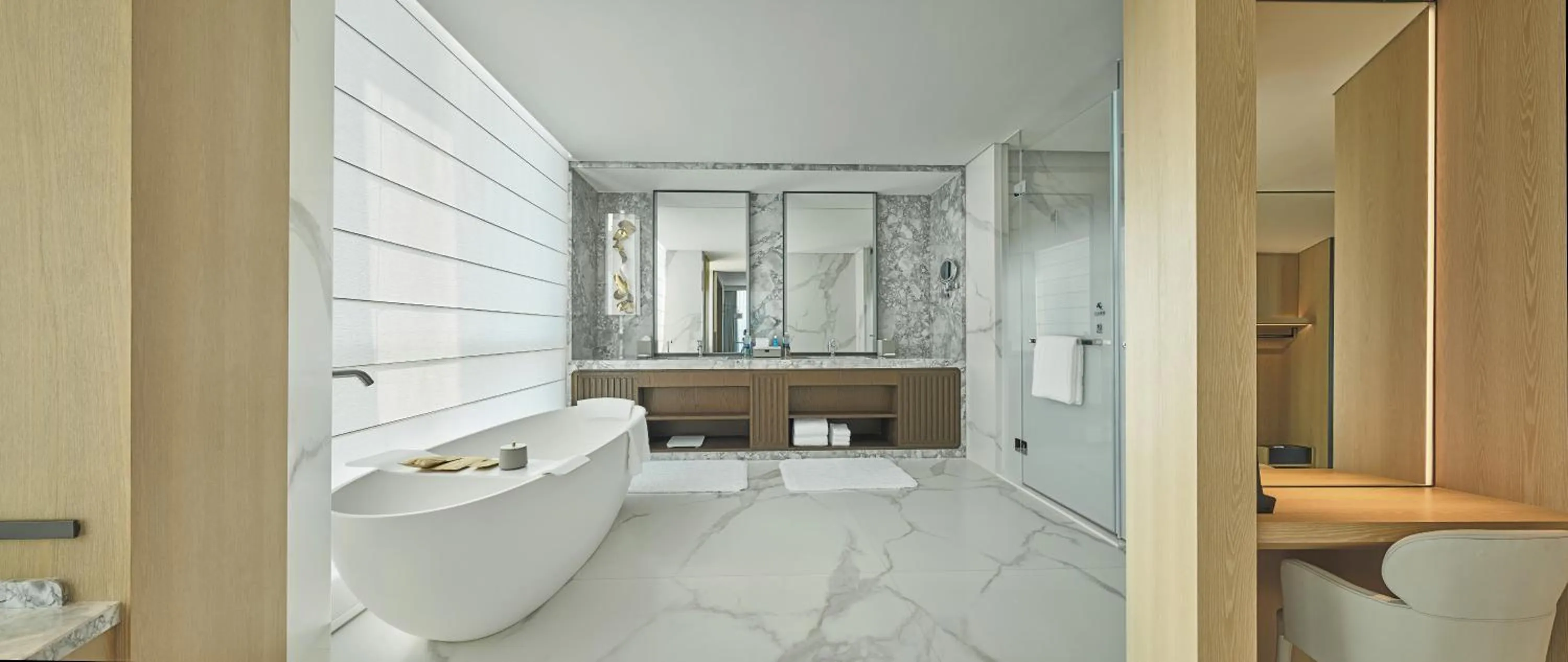 Bathroom in Grand Ocean View Hotel Zhuhai