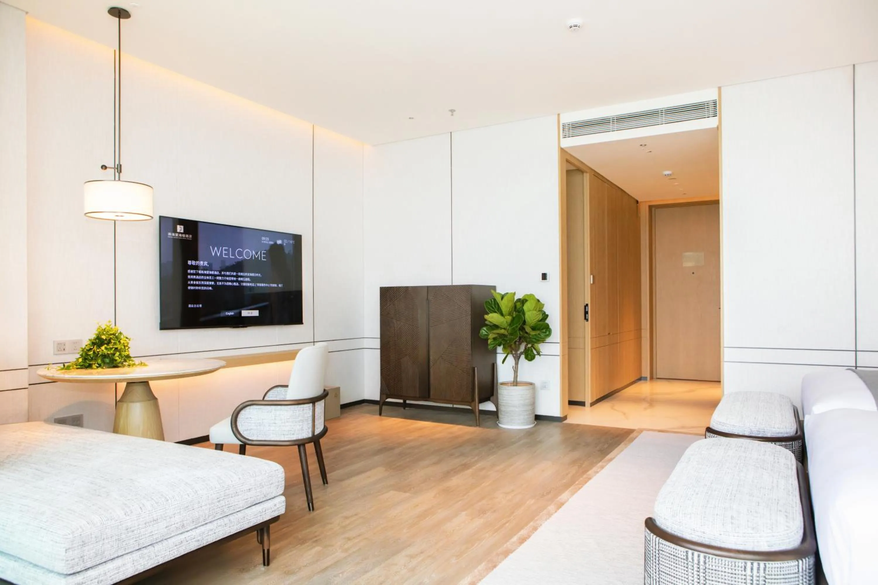 Bedroom, Bed in Grand Ocean View Hotel Zhuhai