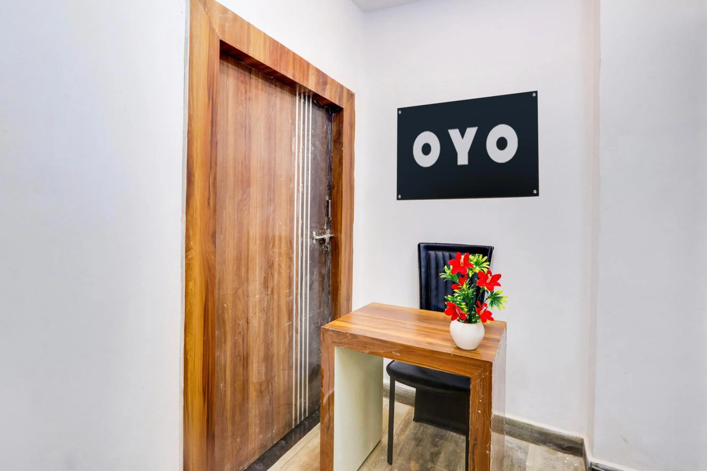 Lobby or reception in Hotel O Honey Rooms