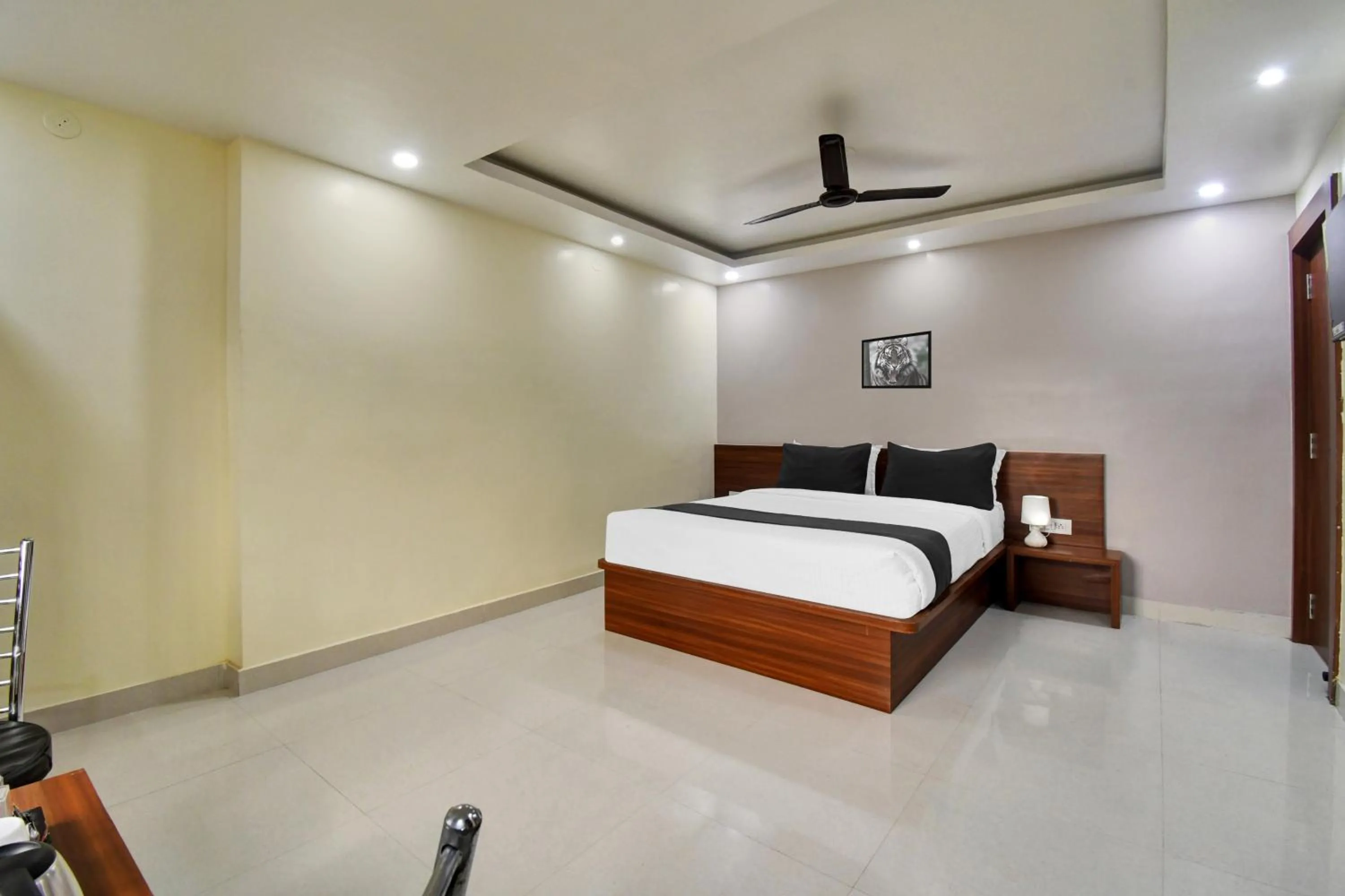 Bedroom in Super Hotel O SK IN