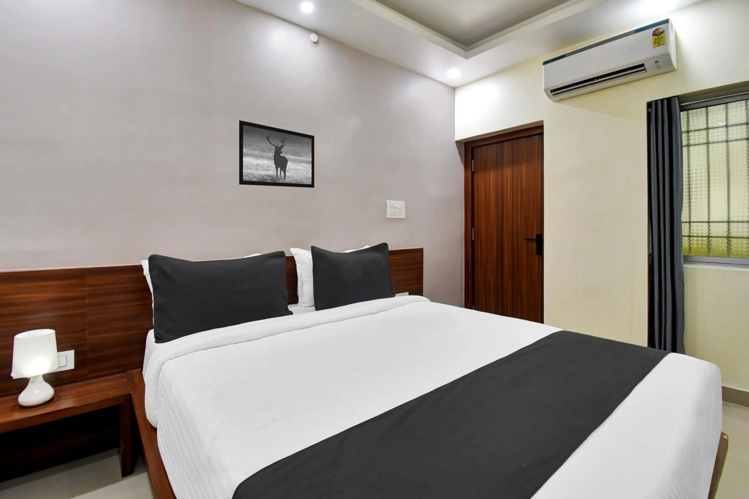 Bedroom in Super Hotel O SK IN