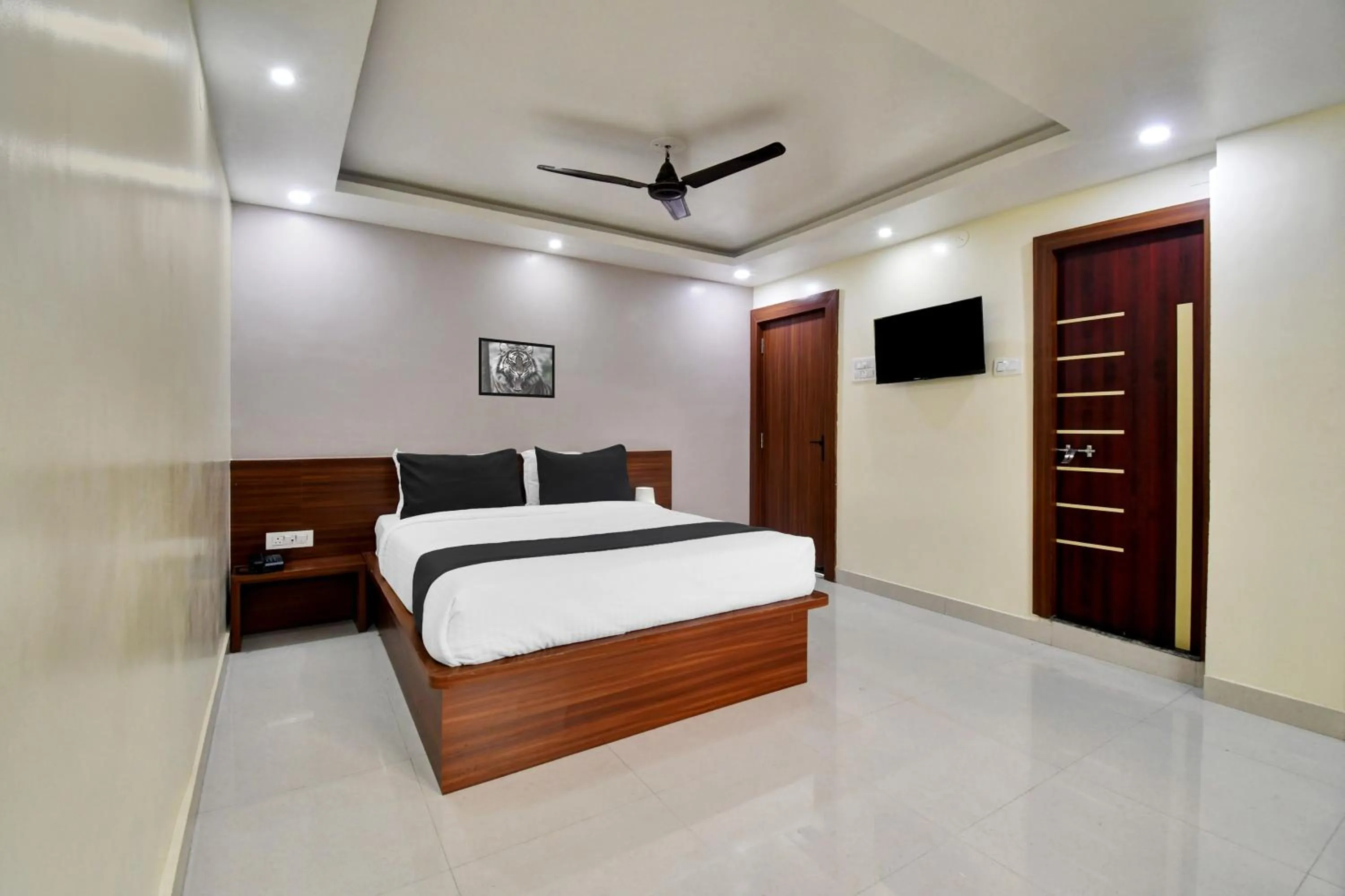 Bedroom in Super Hotel O SK IN