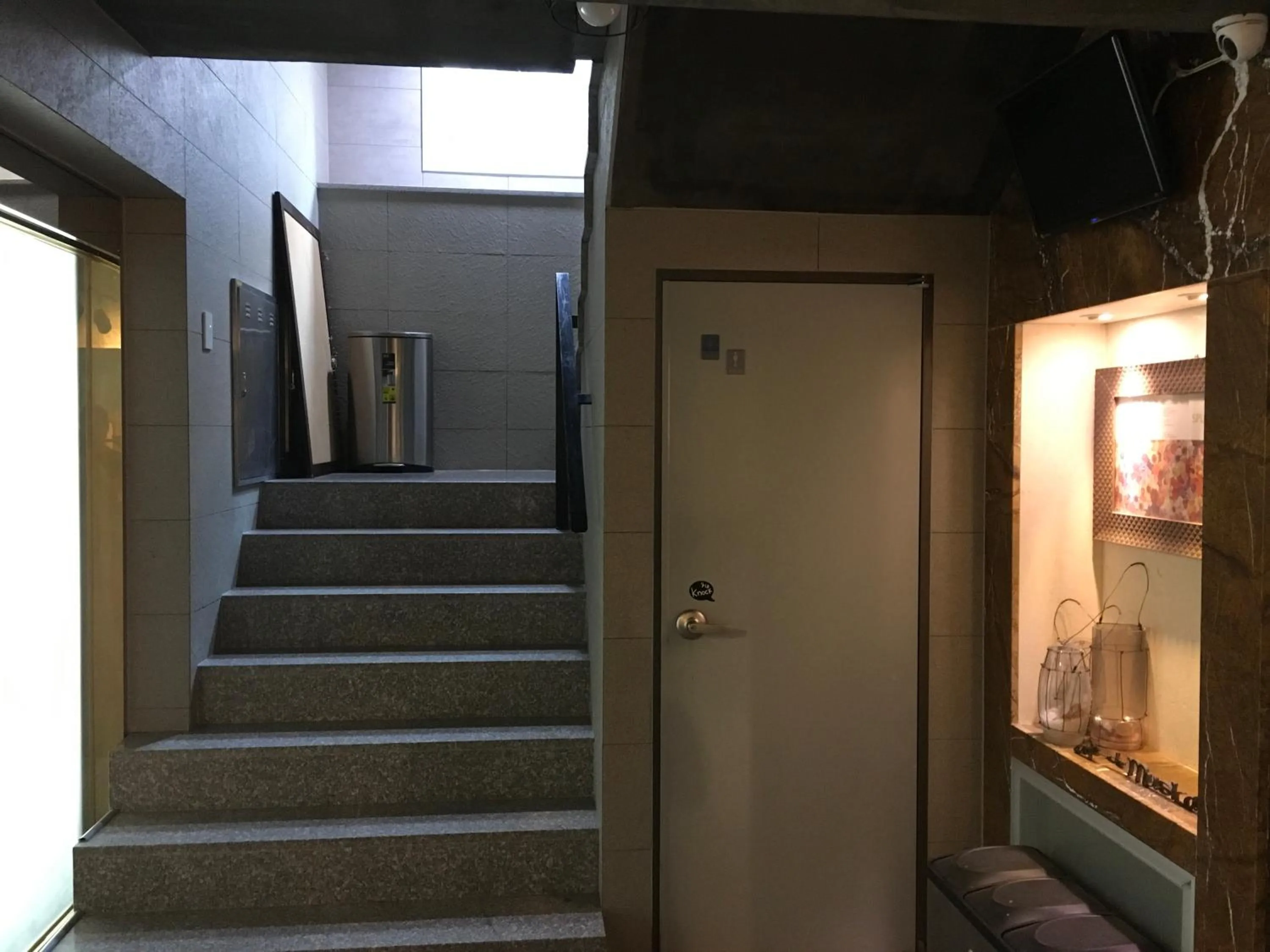 Facade/entrance in BB Hongdae Line