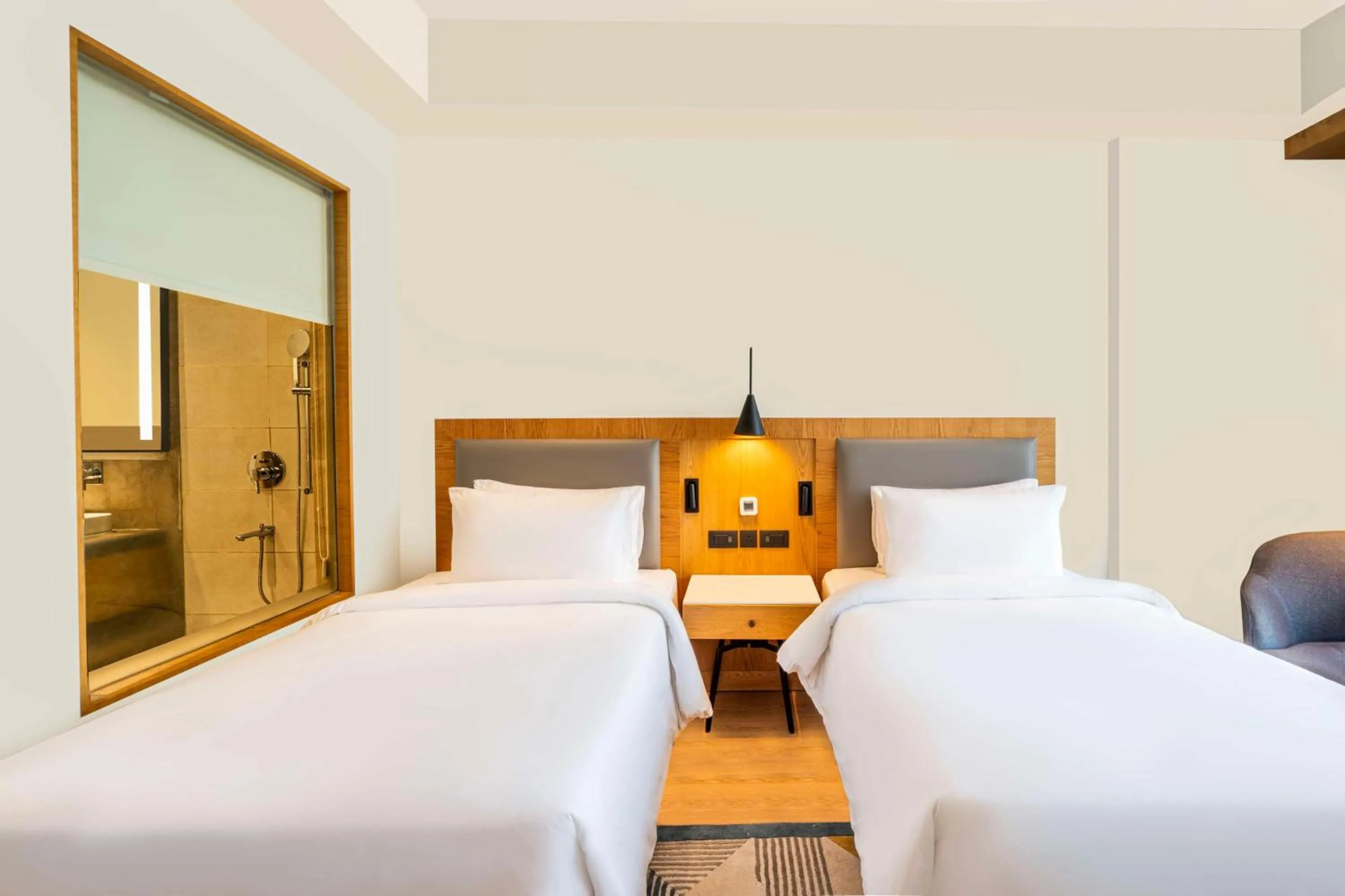 Bedroom, Bed in Radisson Hotel Vrindavan