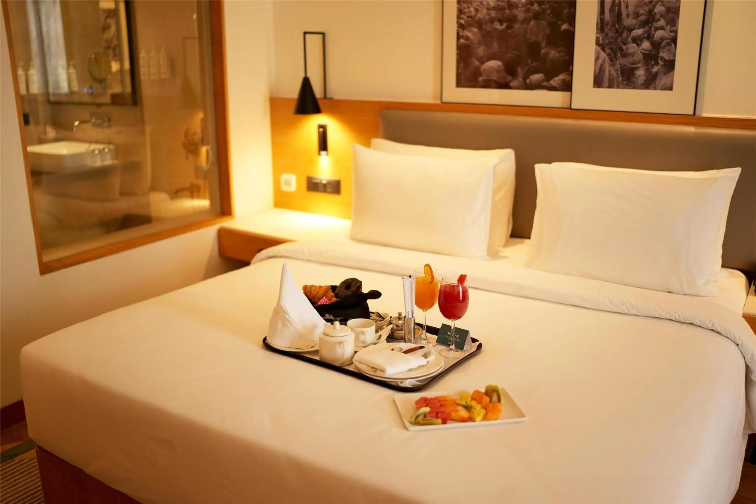 Food and drinks, Bed in Radisson Hotel Vrindavan