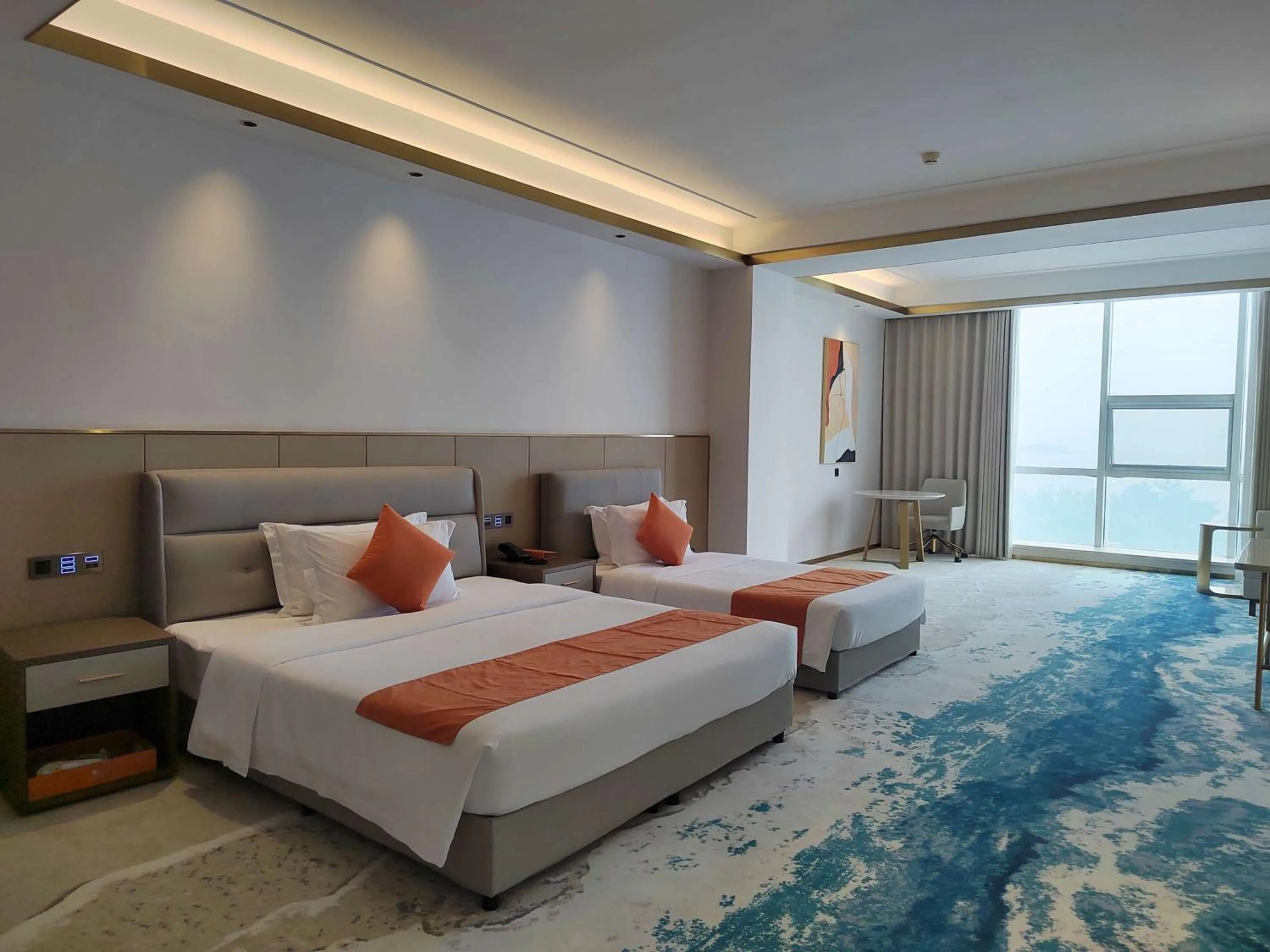 Photo of the whole room in Wyndham Garden Rizhao Donggang Resort