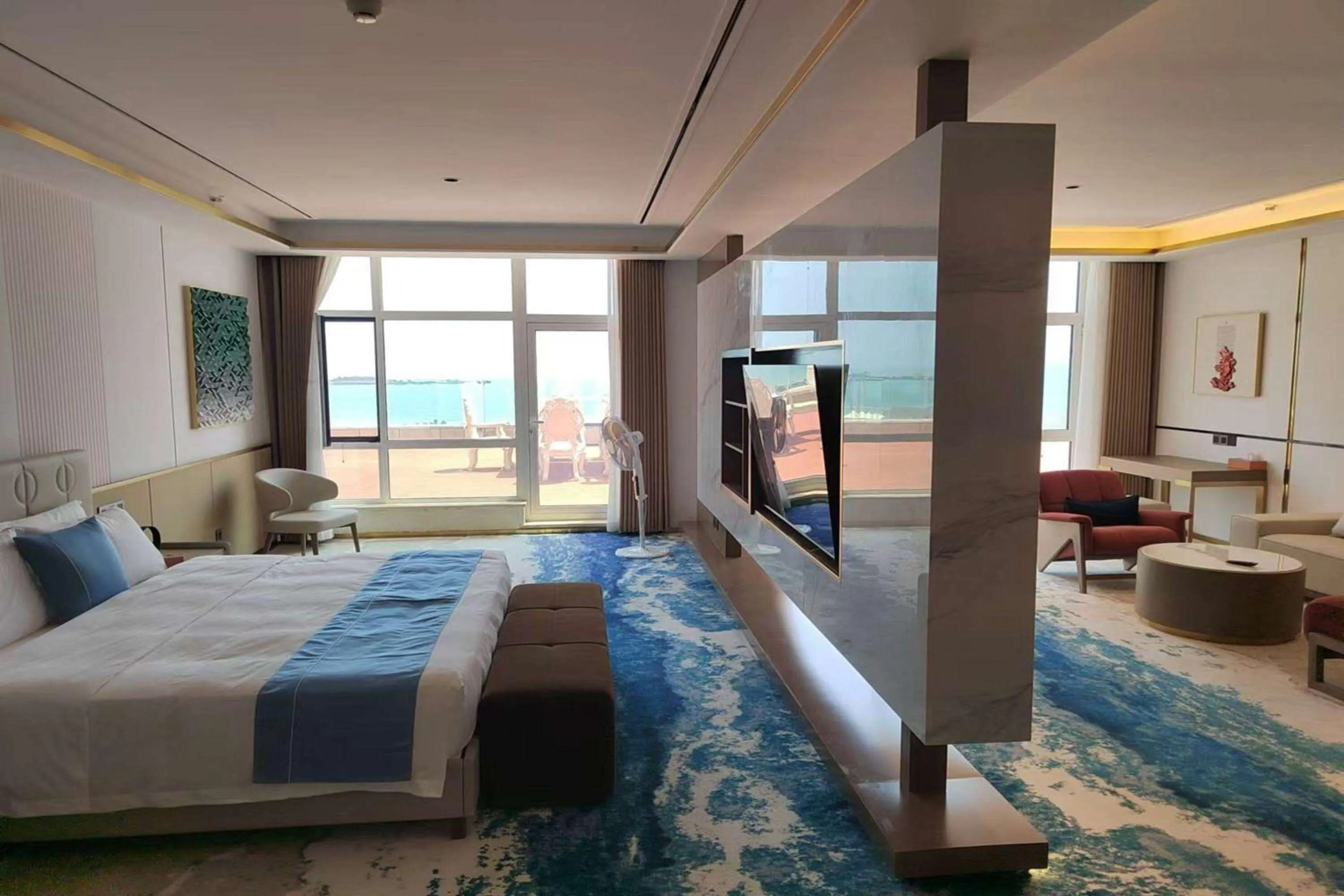 Photo of the whole room in Wyndham Garden Rizhao Donggang Resort