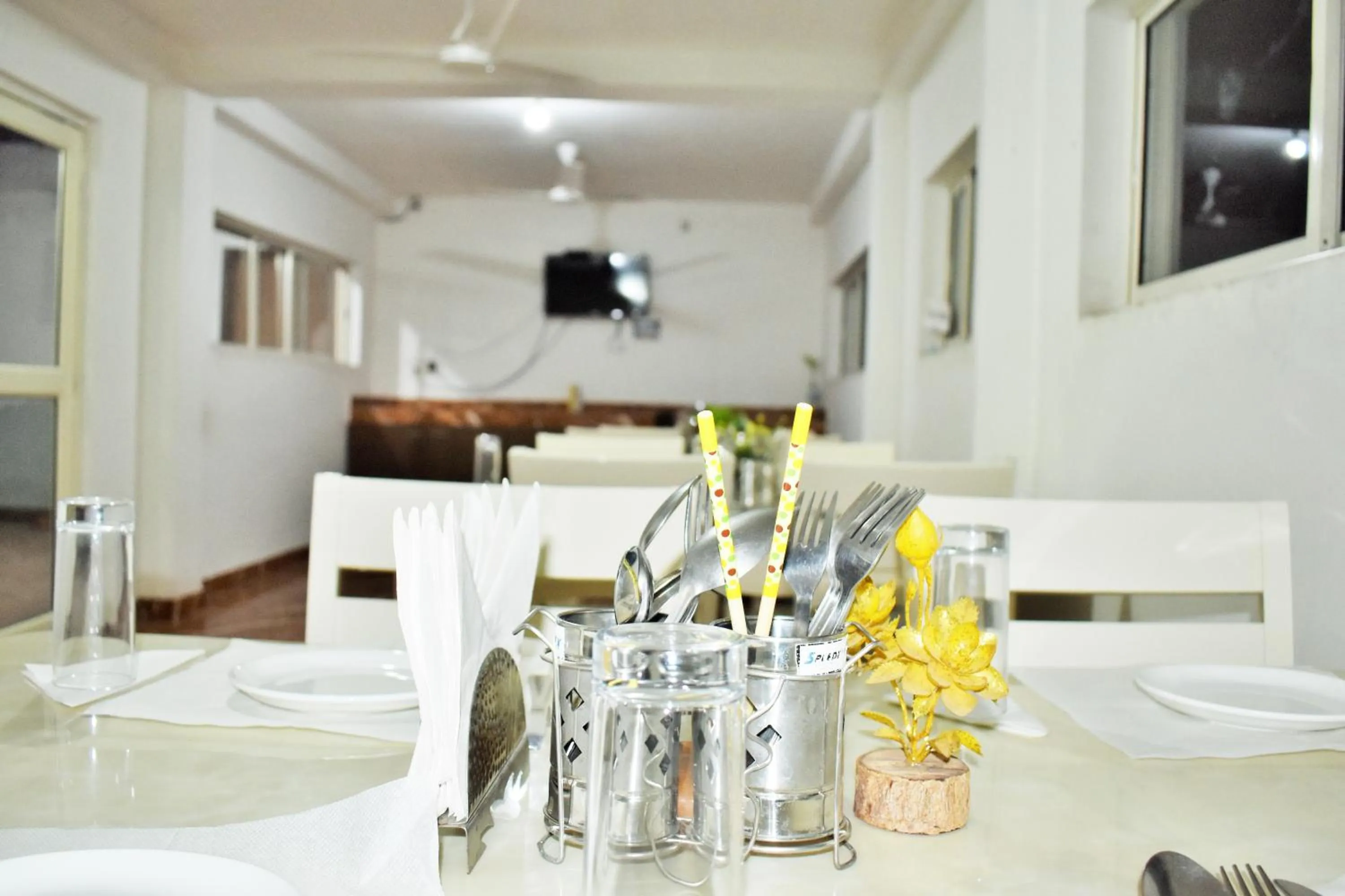 Restaurant/places to eat in Sakura House