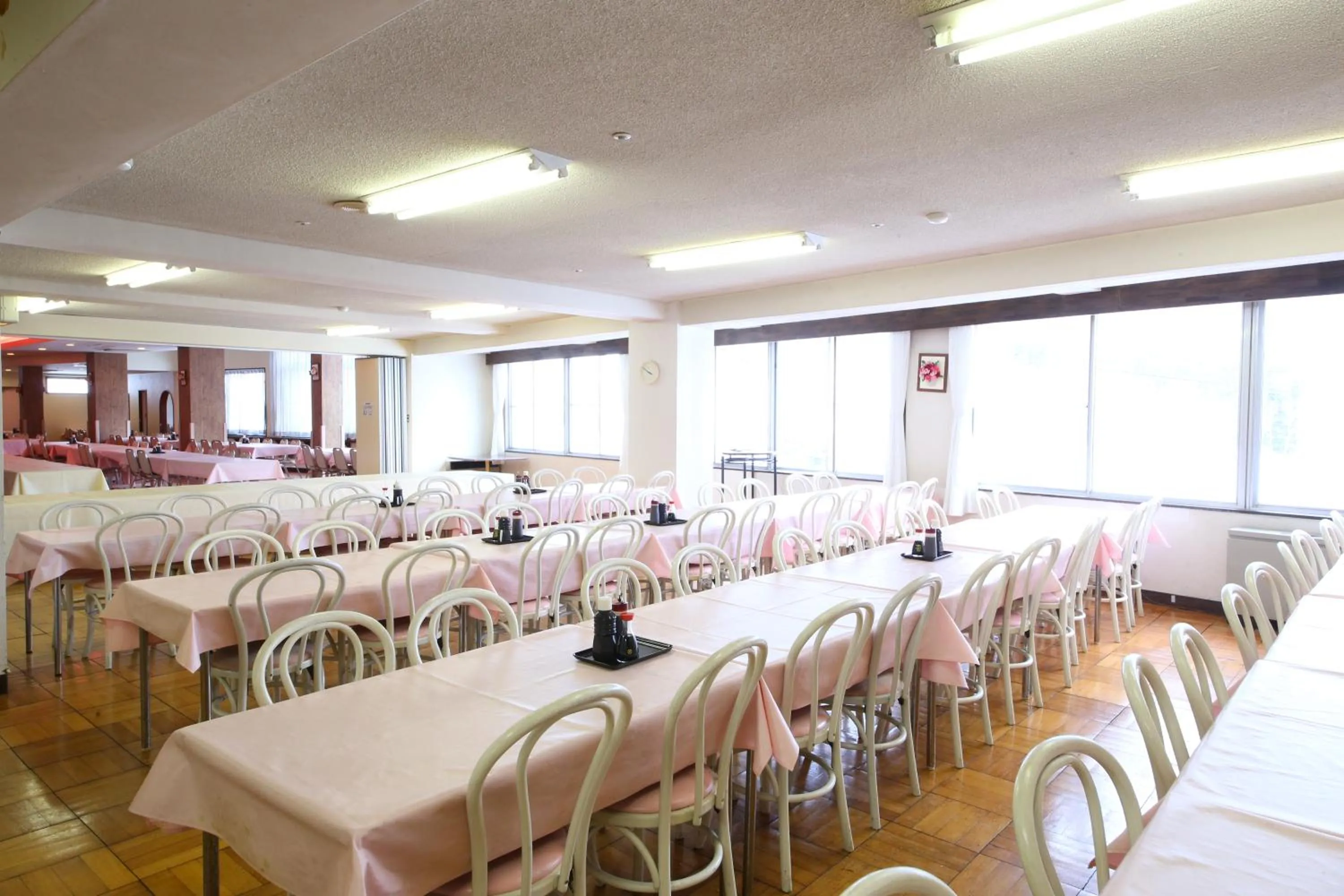 Restaurant/places to eat in Hotel Tagawa