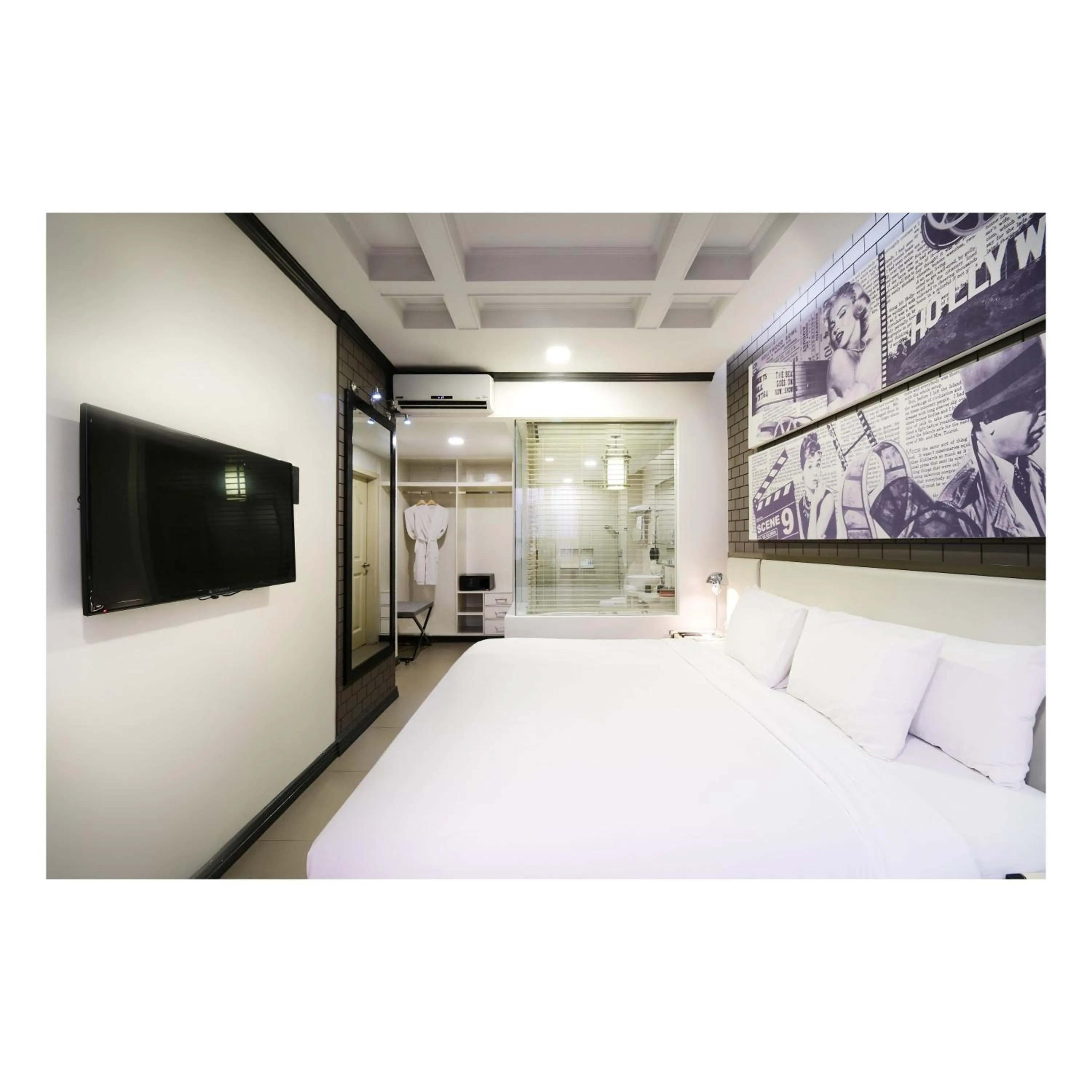 Bed in Summit Hotel Magnolia