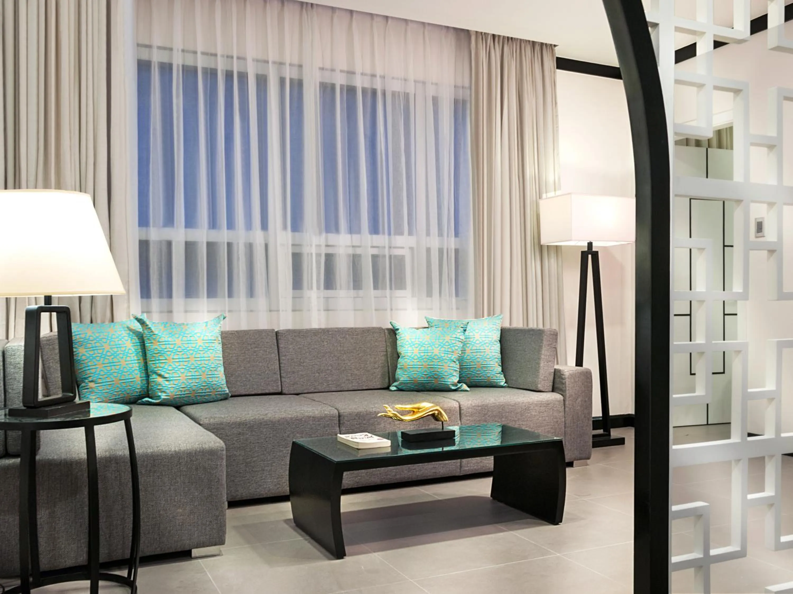 Living room in Summit Hotel Magnolia