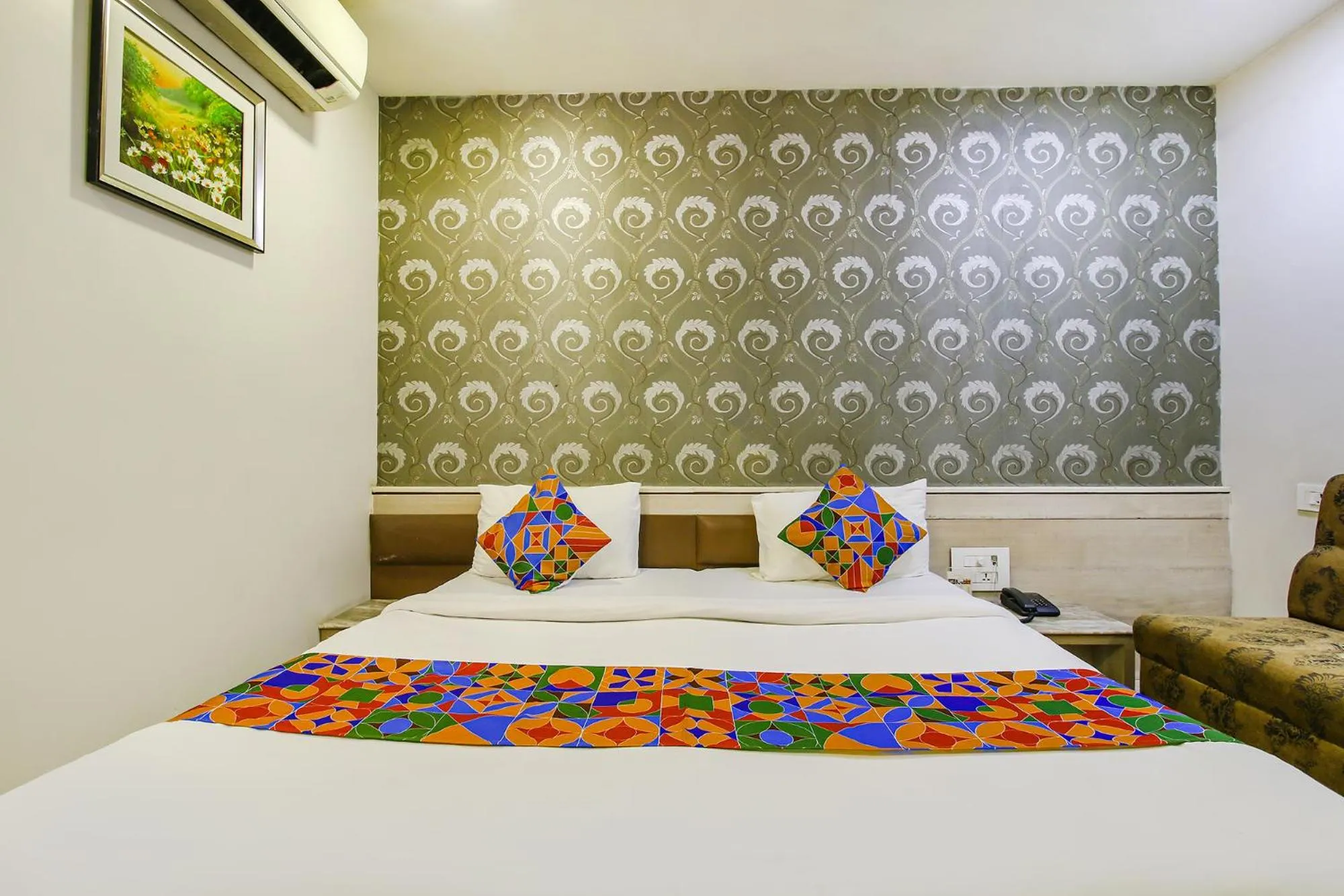 Bed in FabHotel Smriti Star