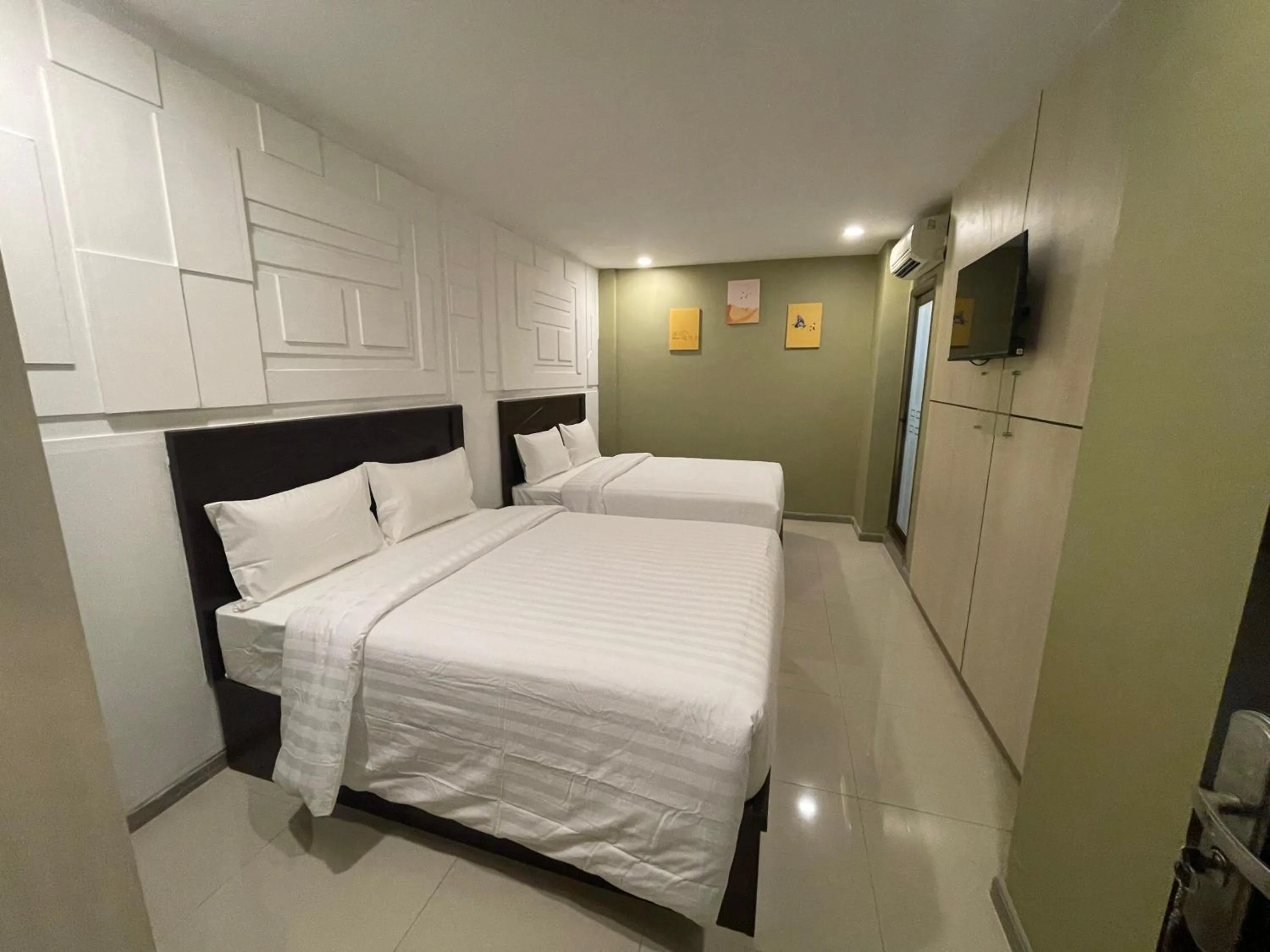 XTen Guest House near Harbour Bay Batam