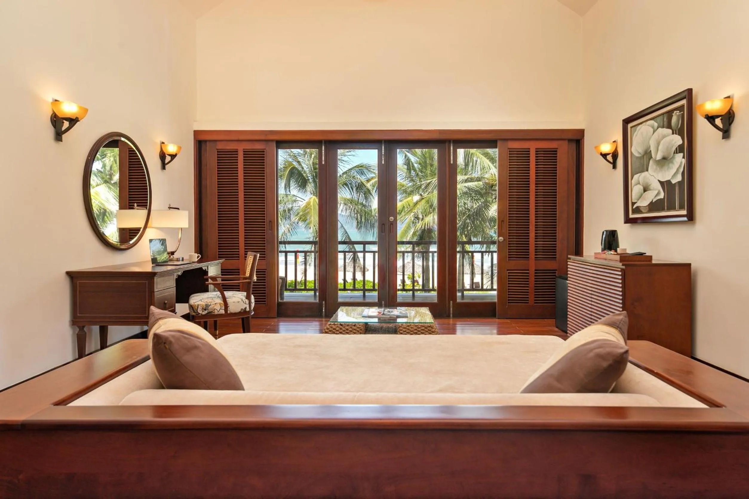 Living room in Resort Villas Da Nang By Abogo