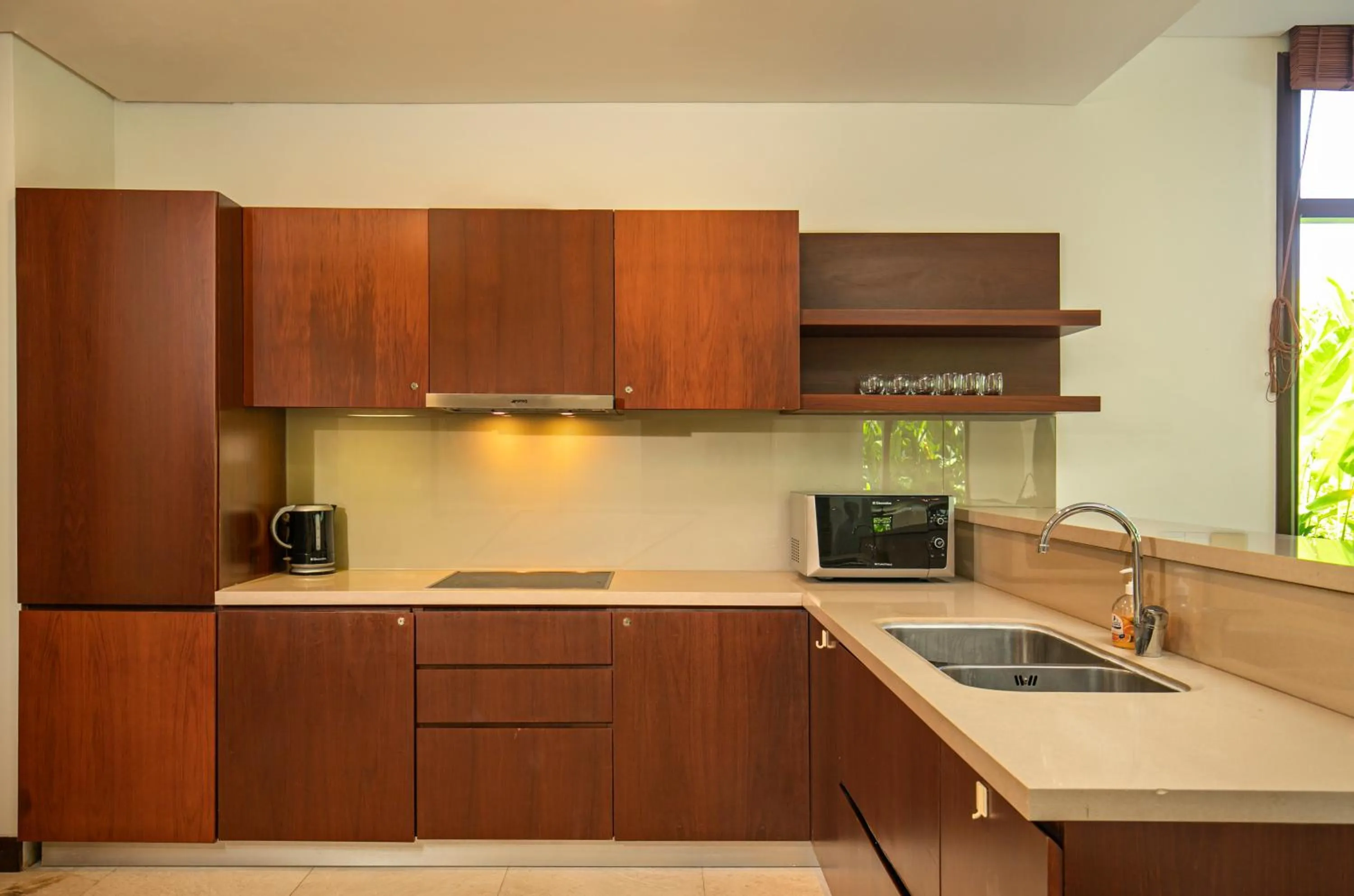 Kitchen or kitchenette in Resort Villas Da Nang By Abogo