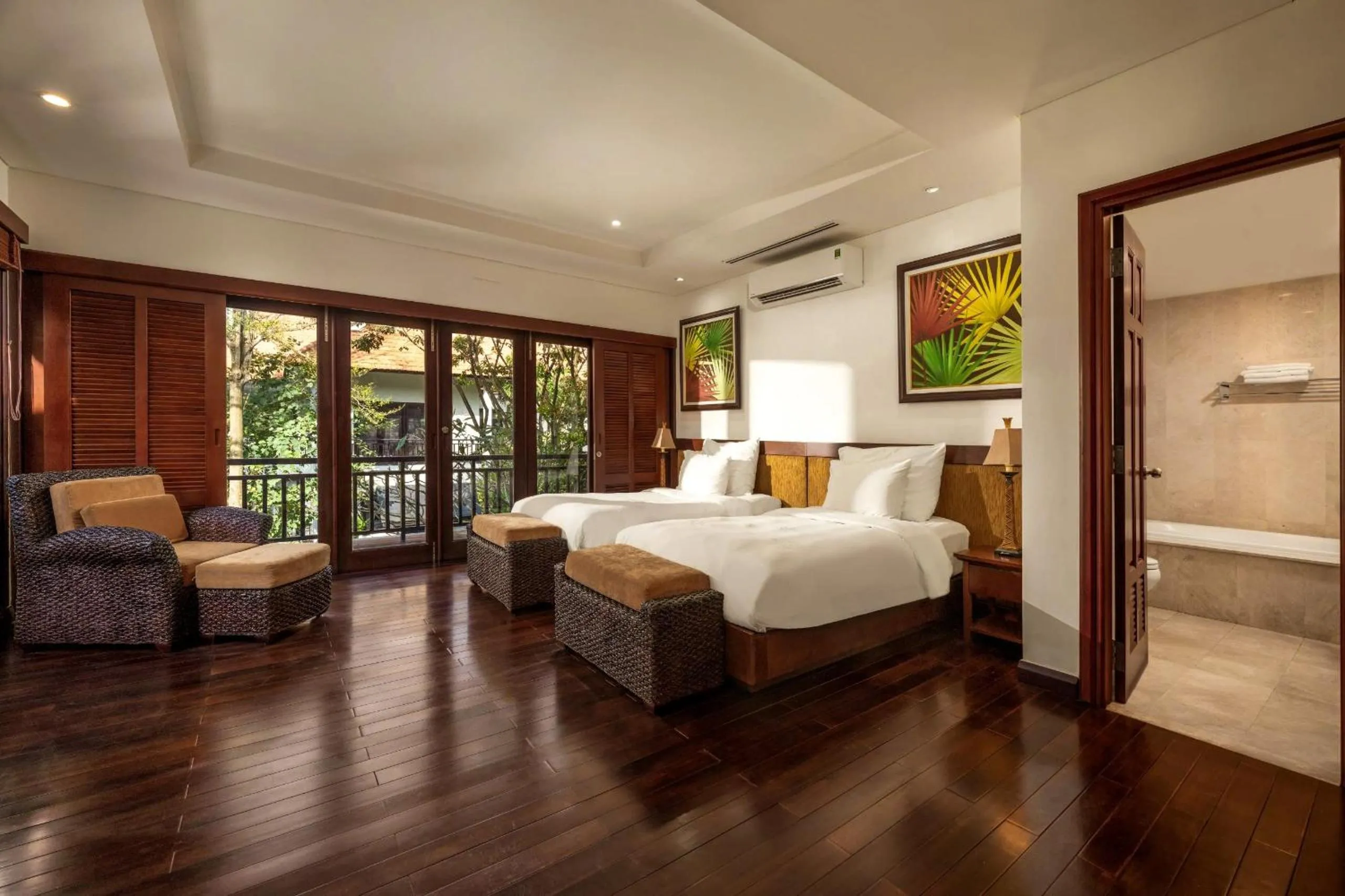 Bed in Resort Villas Da Nang By Abogo