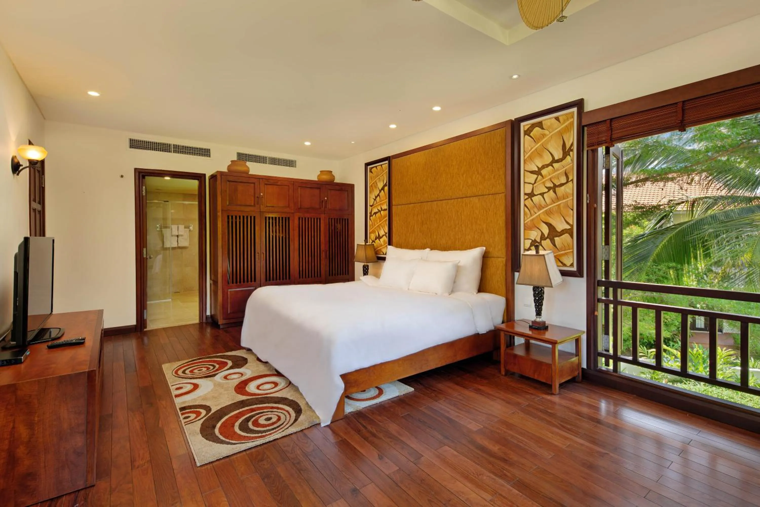 Bed in Resort Villas Da Nang By Abogo
