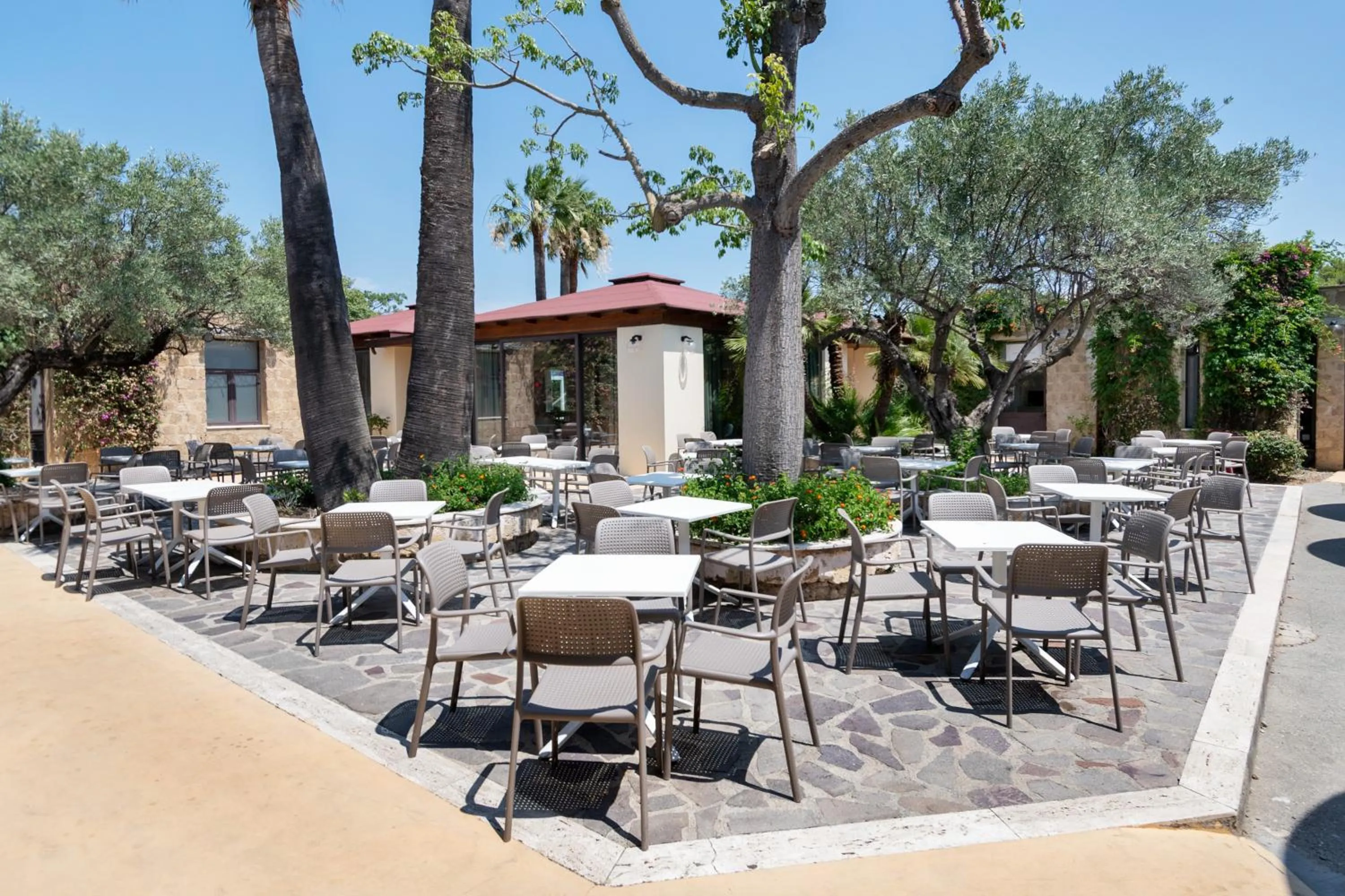 Lounge or bar in VOI Floriana Resort