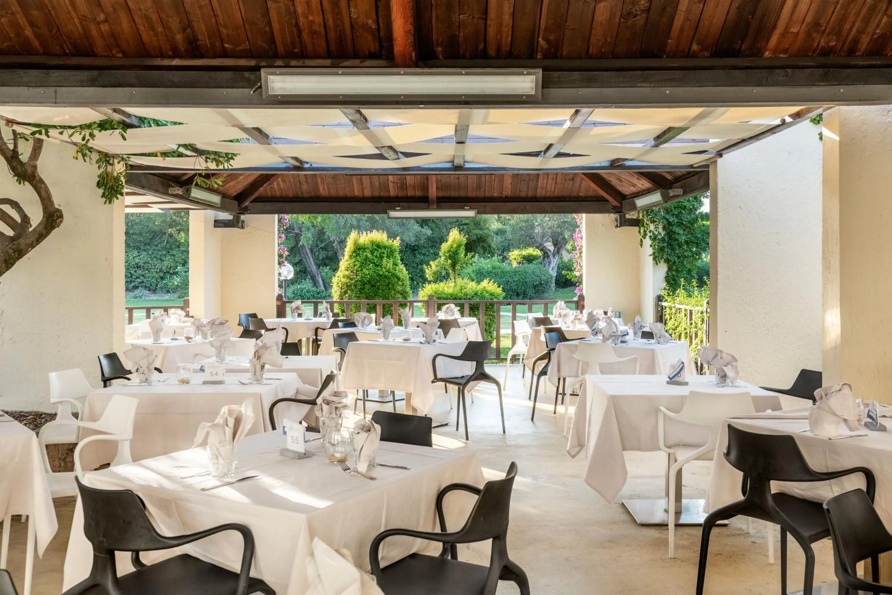 Restaurant/places to eat in VOI Floriana Resort