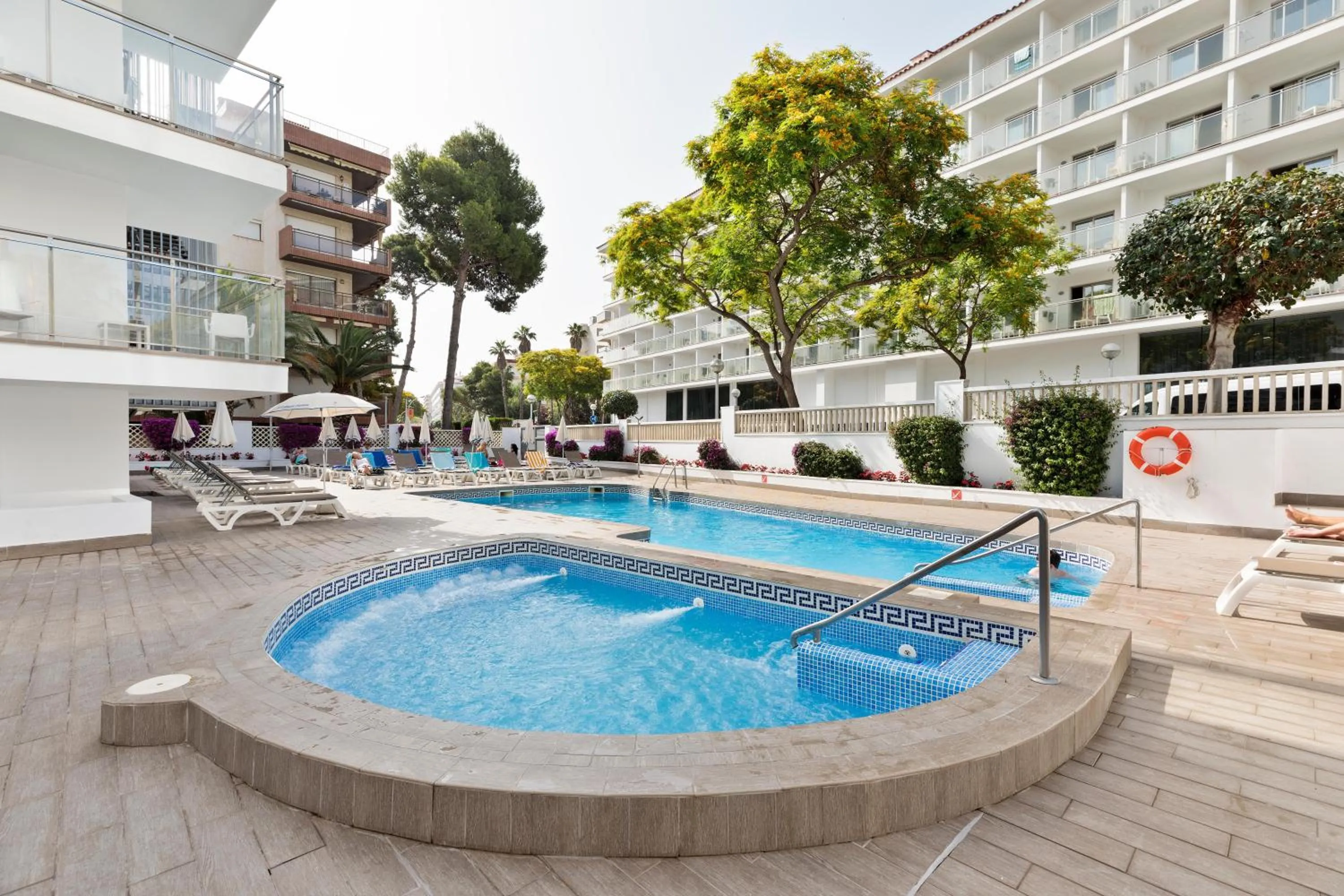 Swimming pool in Hotel Best Los Angeles