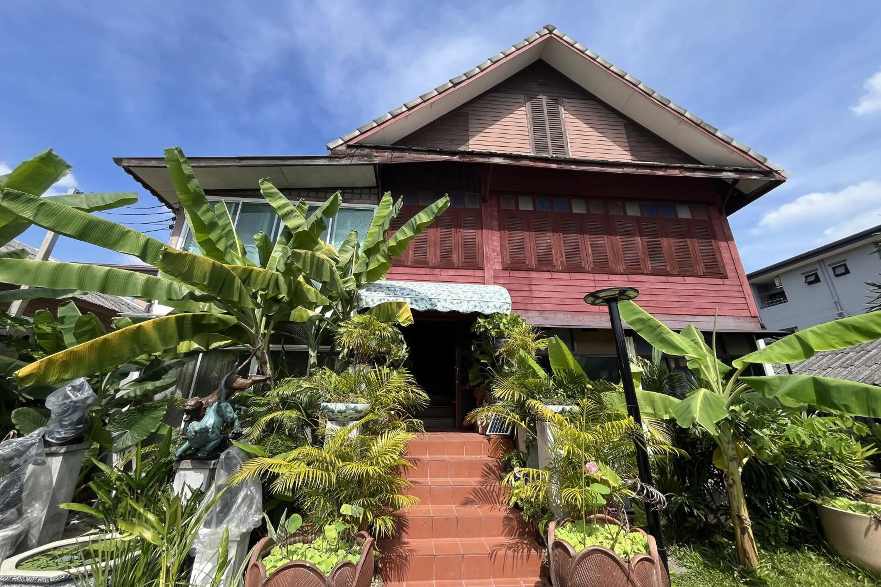 Property building in 64 Sweet Home Dusit BKK