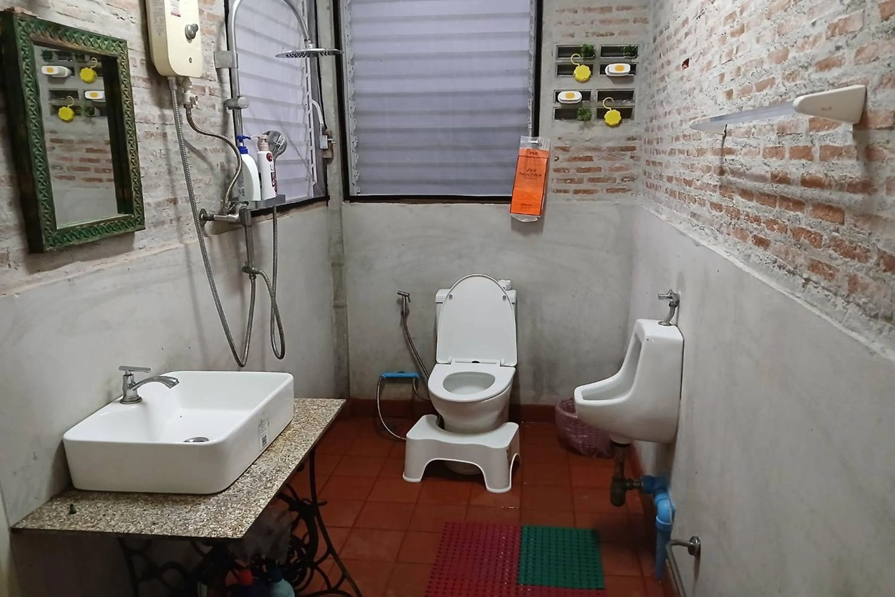 Bathroom in 64 Sweet Home Dusit BKK