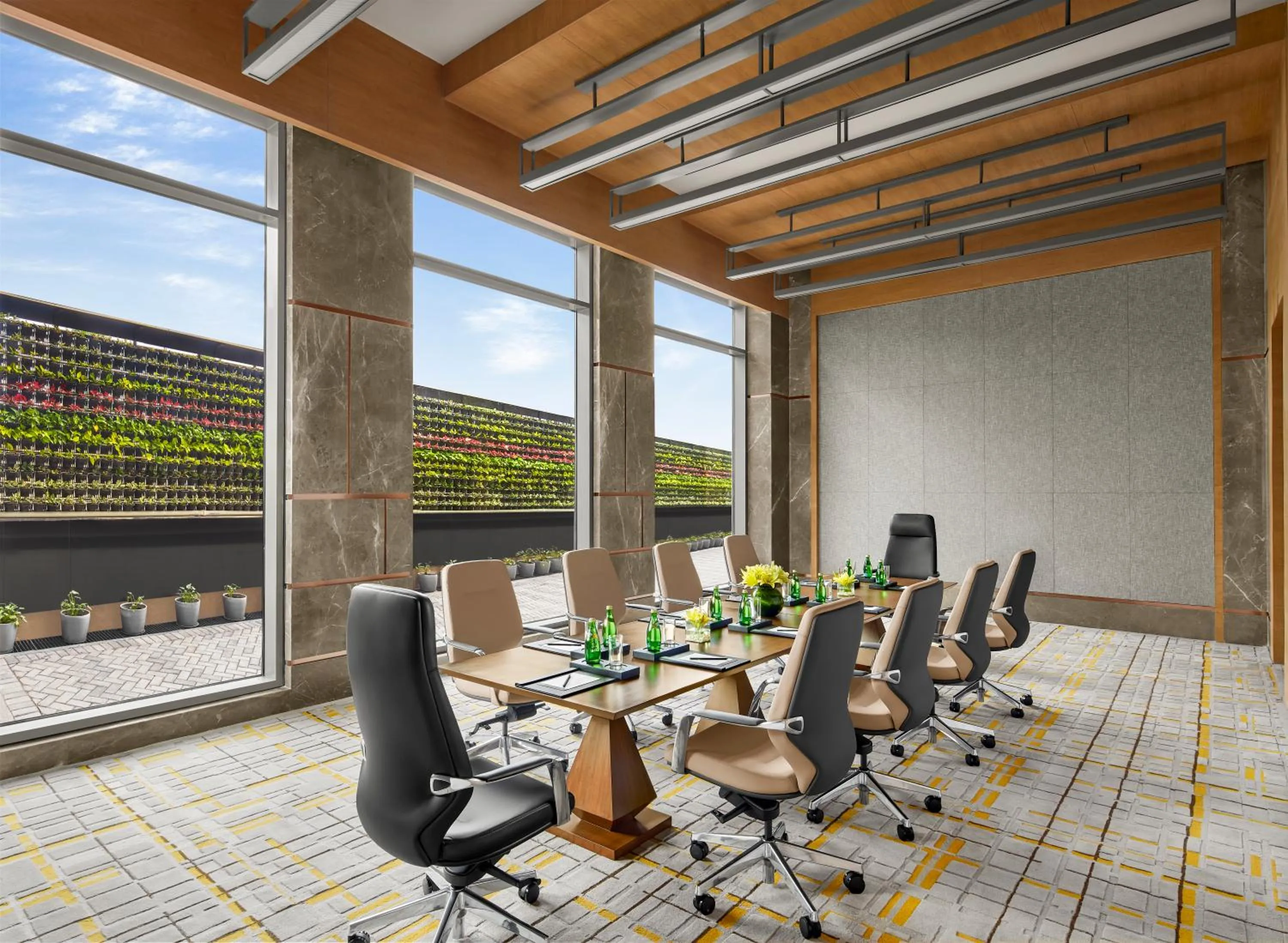 Meeting/conference room in Hyatt Place Aurangabad Airport