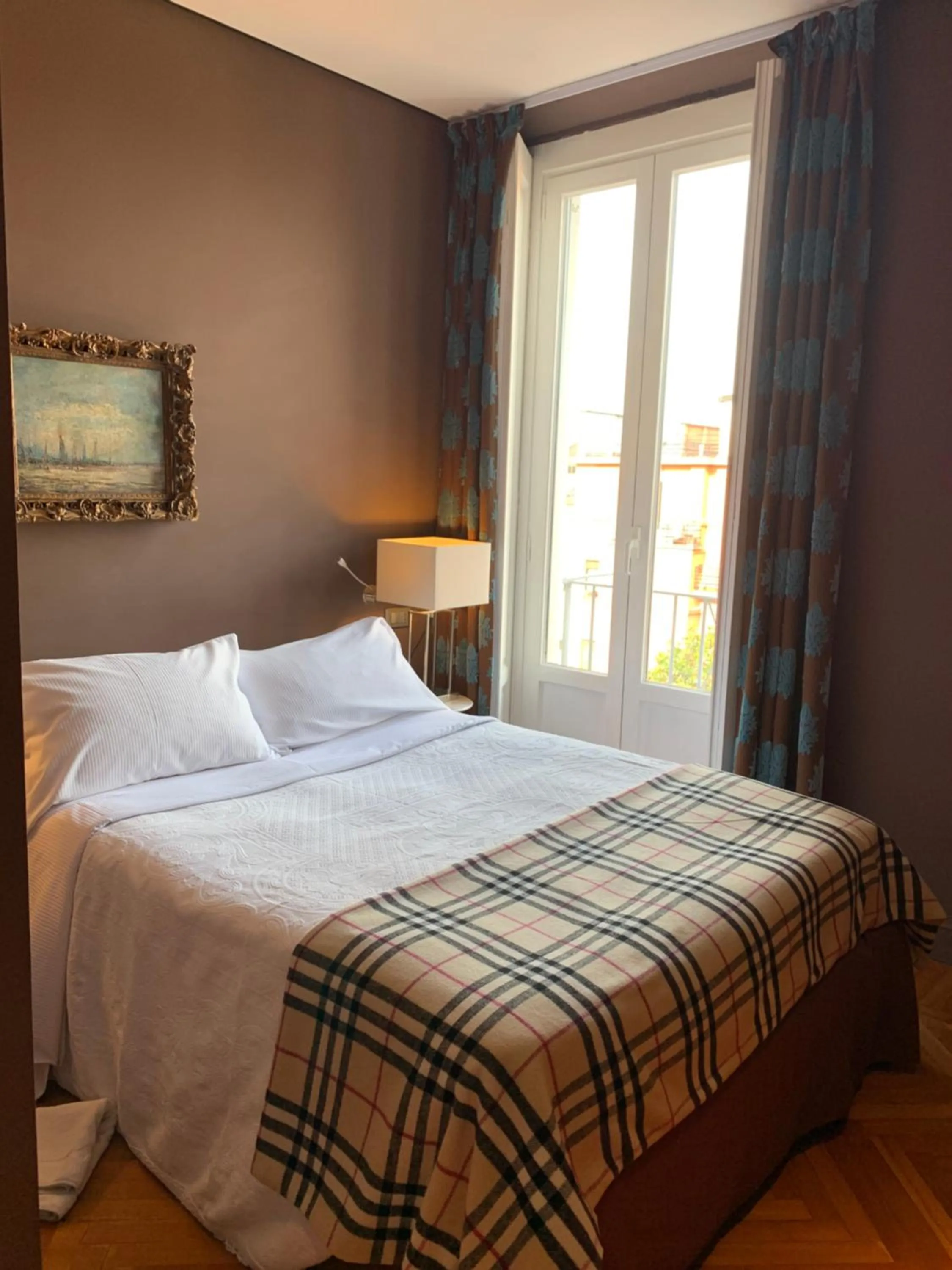 Bed in Pattini Guest House