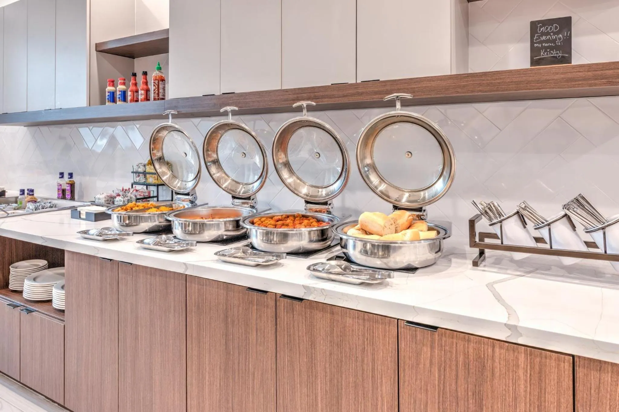 Restaurant/places to eat in Staybridge Suites Port Arthur - by IHG