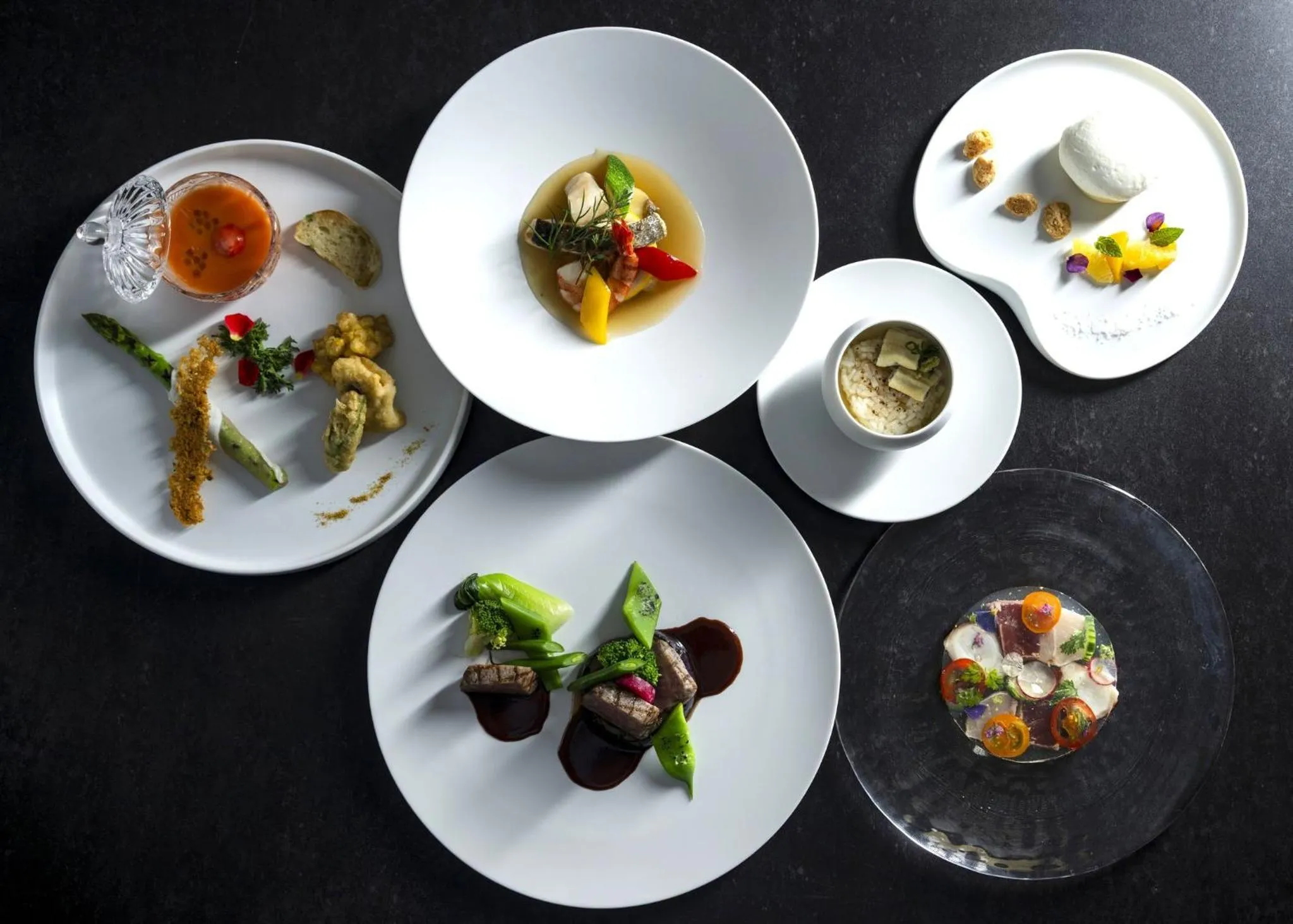 Restaurant/places to eat in Hotel Indigo Nagasaki Glover Street by IHG