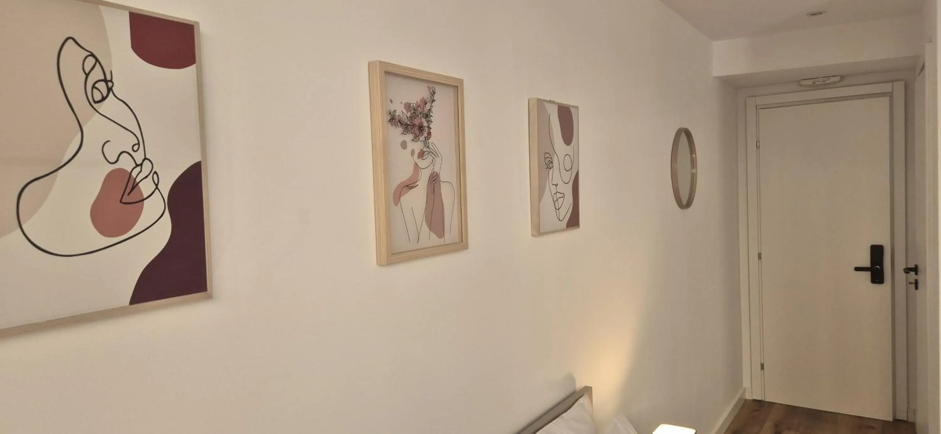 Decorative detail in Figleaf Kypseli