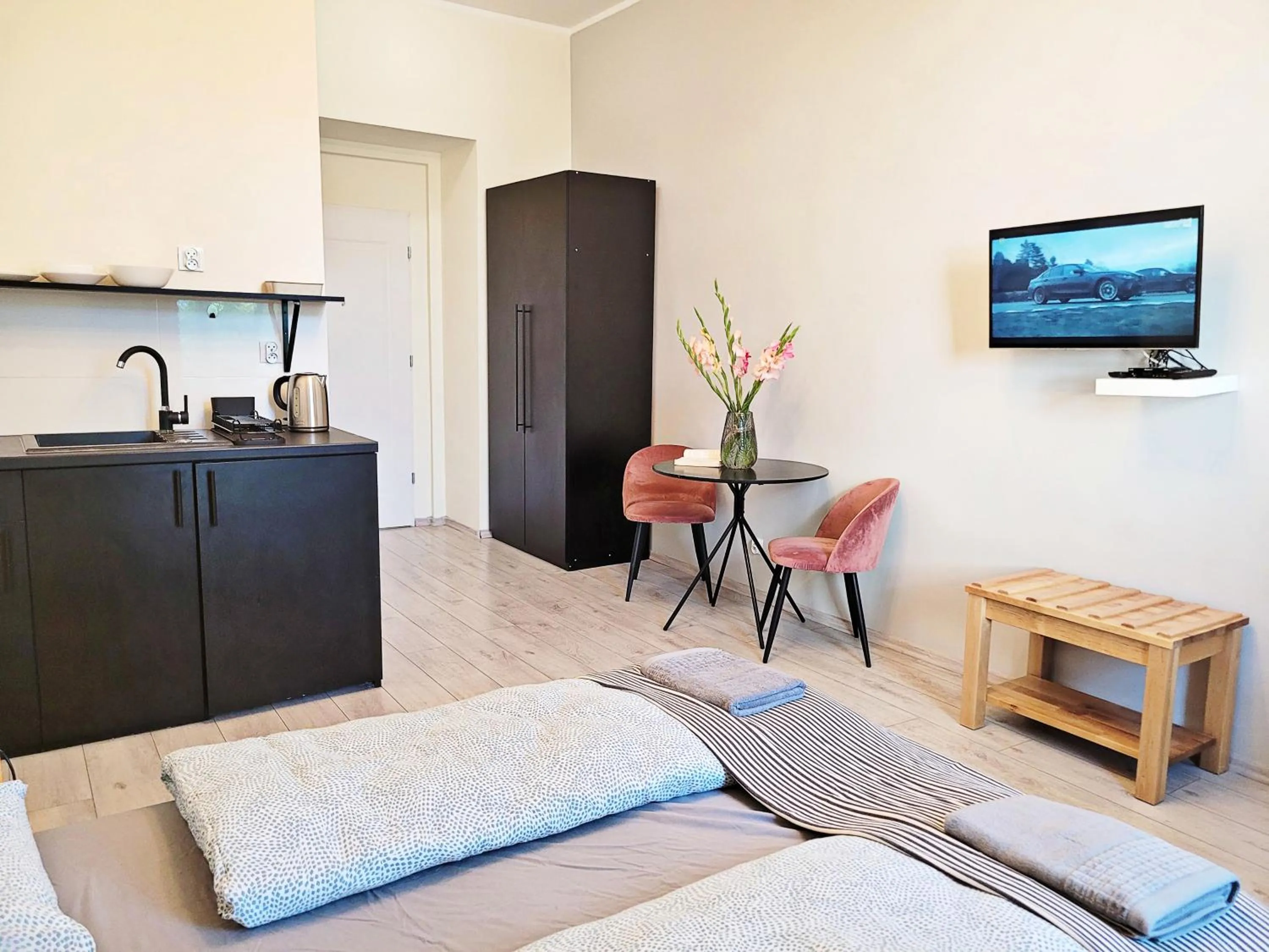 TV and multimedia, Bed in DReAM Main Station