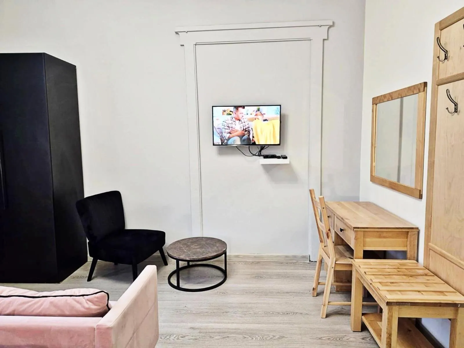 TV and multimedia in DReAM Main Station