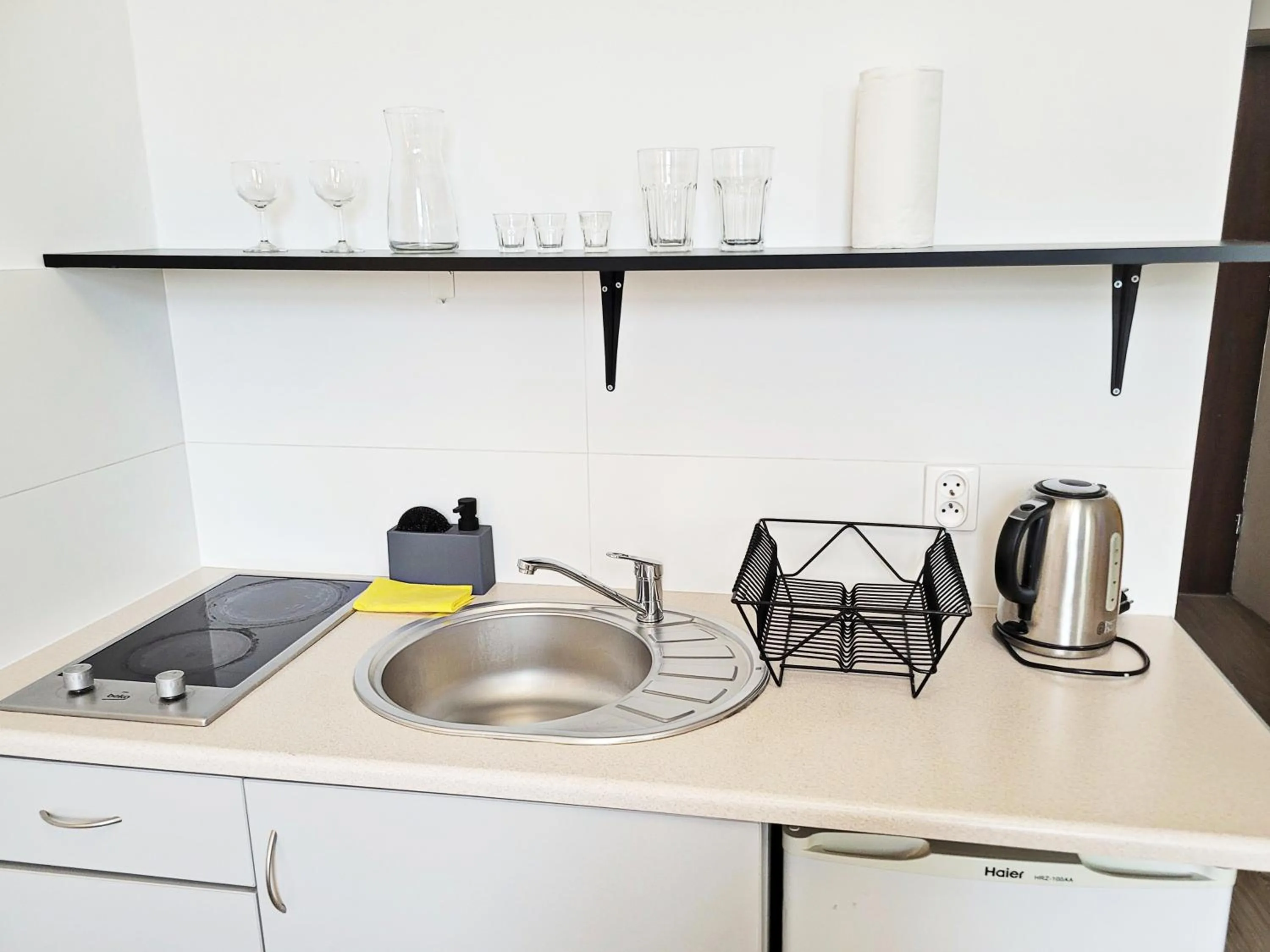 Kitchen or kitchenette in DReAM Main Station