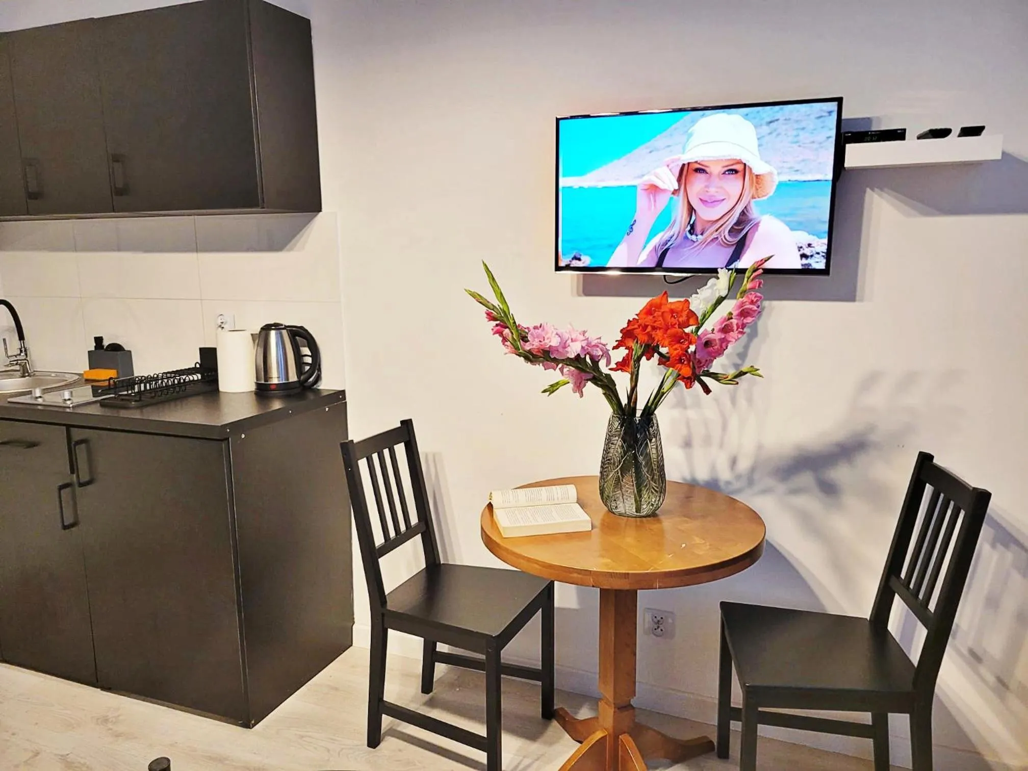 Kitchen or kitchenette in DReAM Main Station