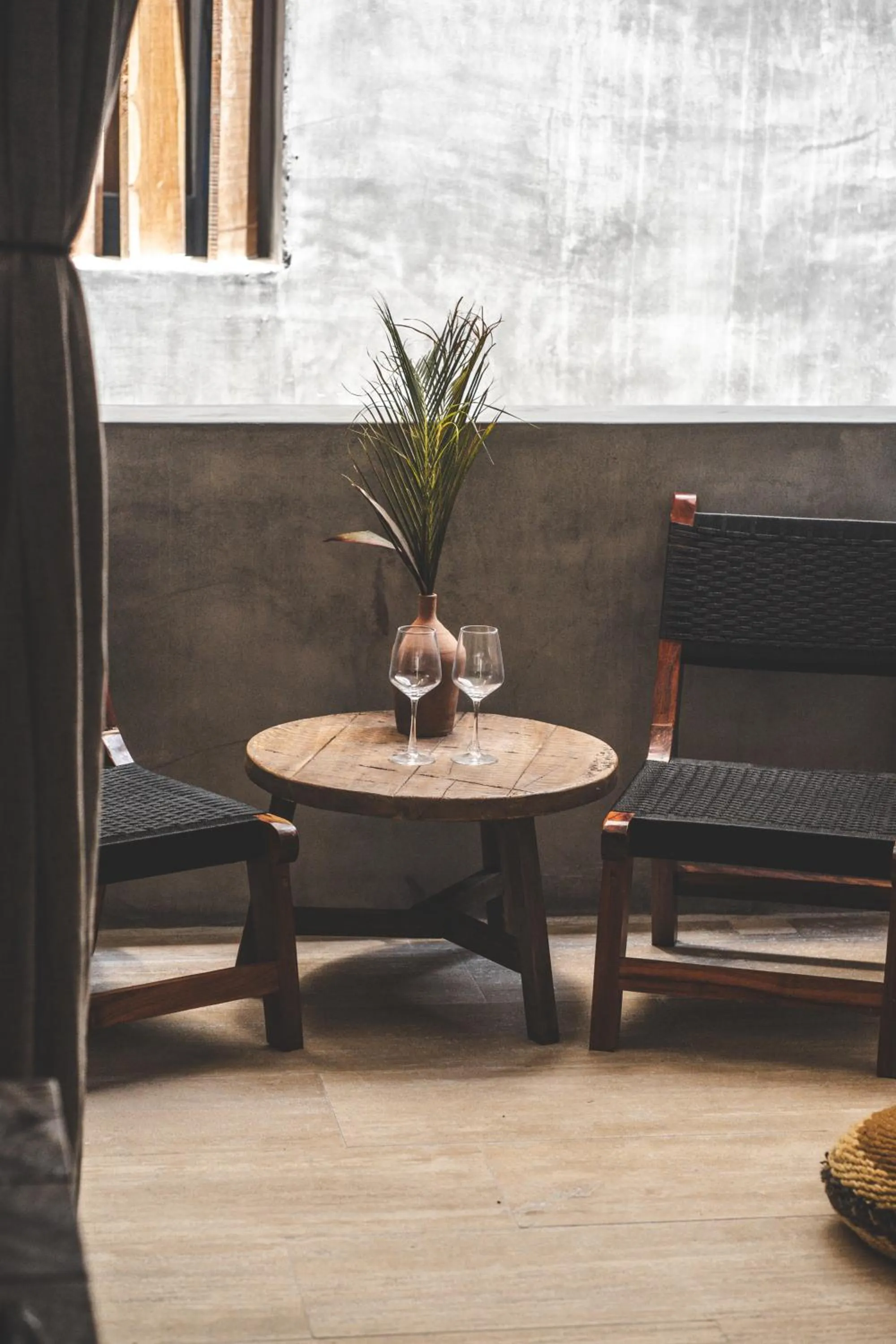 Balcony/Terrace in Urbano by Sundara