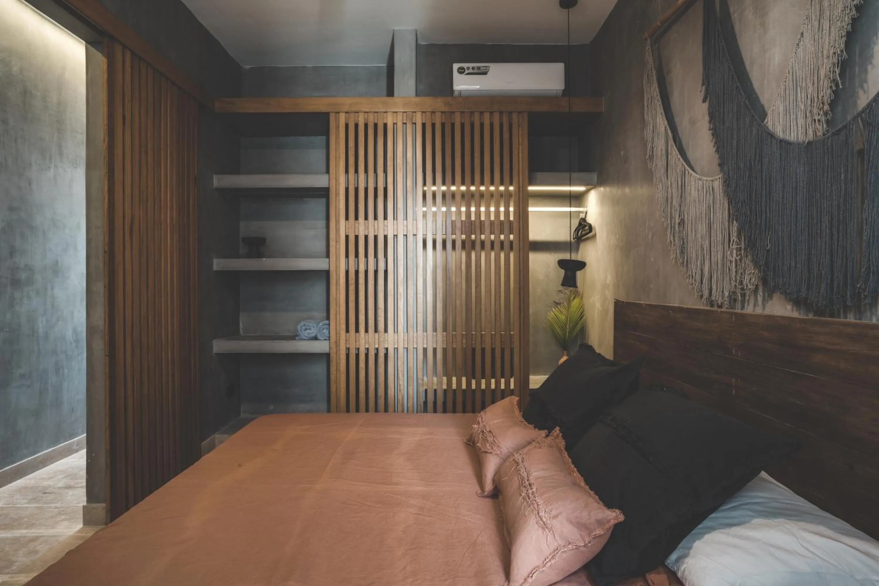 Bed in Urbano by Sundara