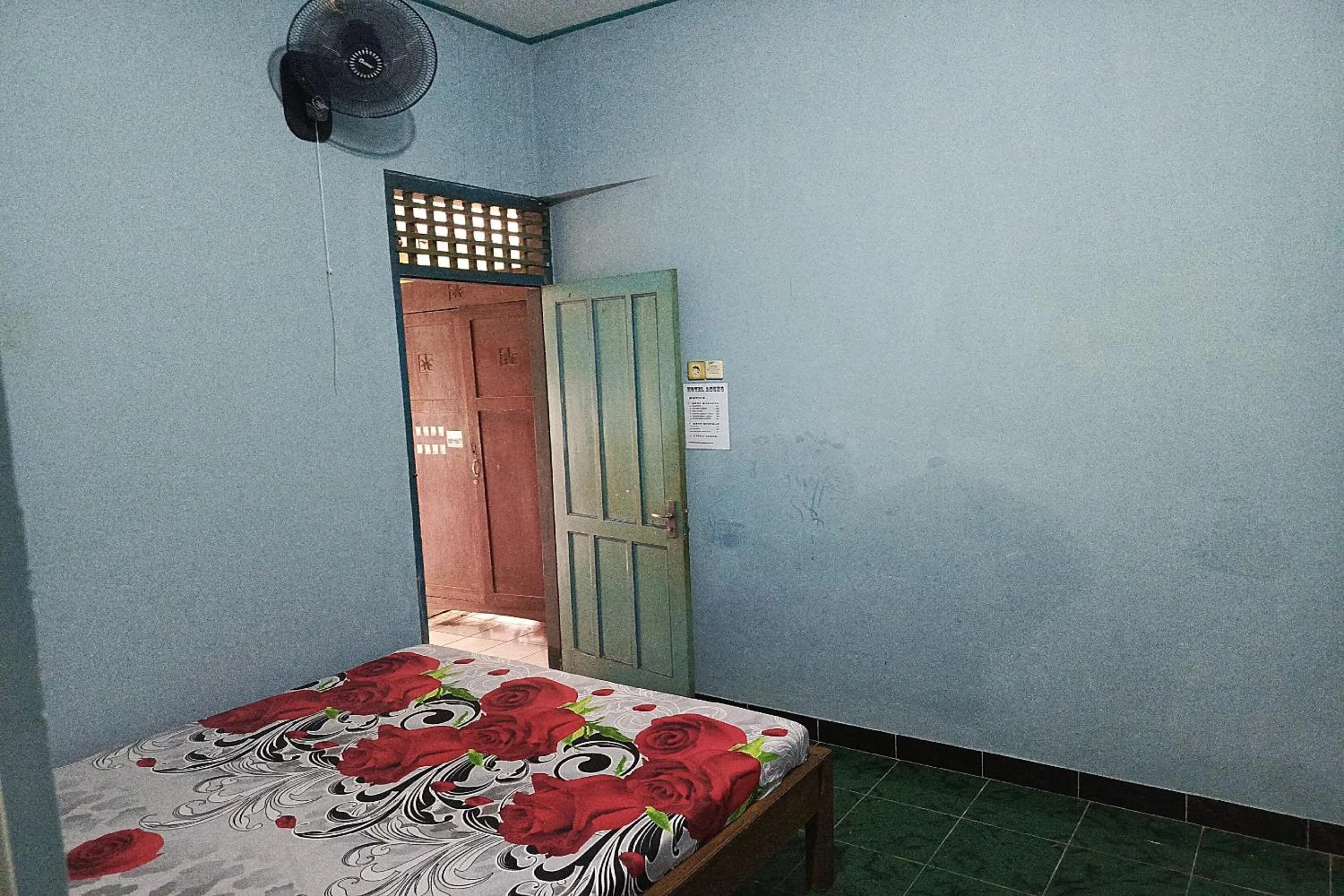 Bedroom, Bed in Hotel O Dian Asih Rooms